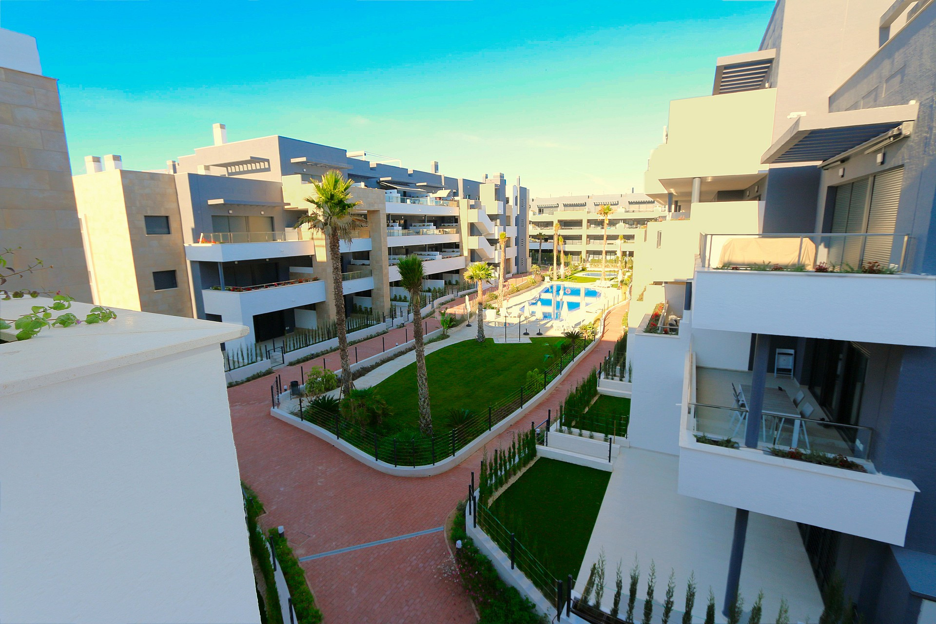 Resale - Apartment / flat - Playa Flamenca - Costa Blanca