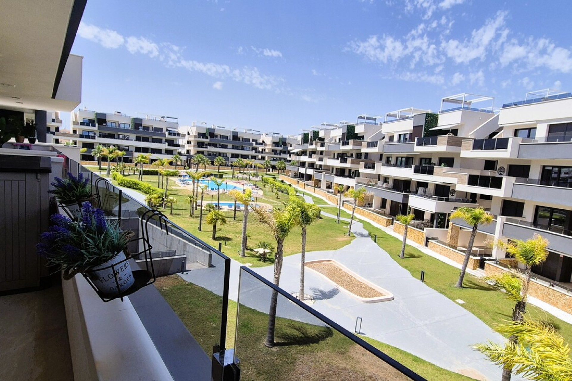 Resale - Apartment / flat - Playa Flamenca - Costa Blanca