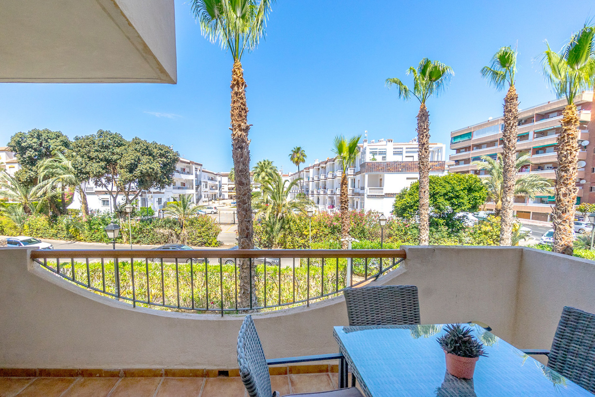 Resale - Apartment / flat - Punta Prima - Costa Blanca