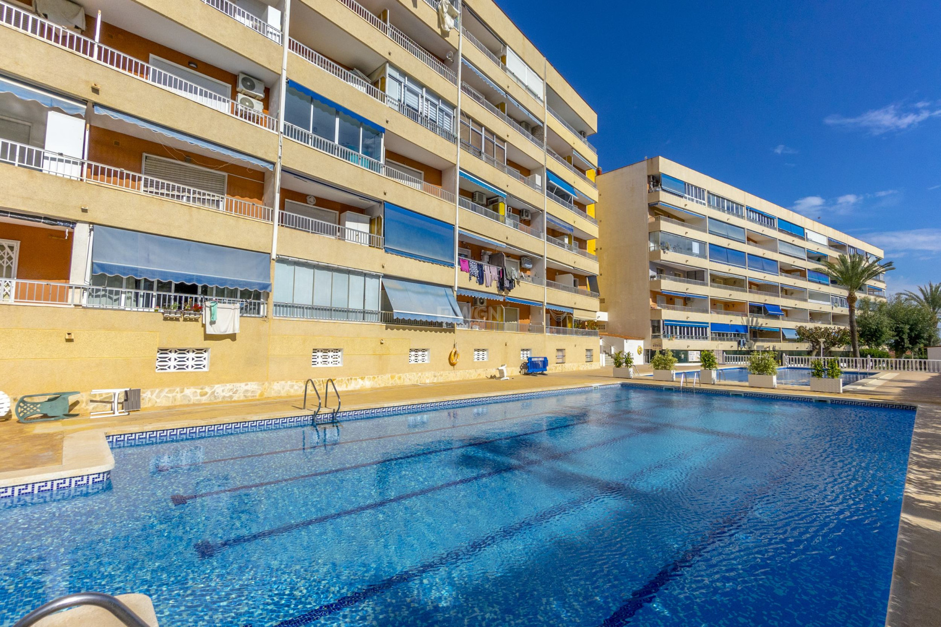 Resale - Apartment / flat - Punta Prima - Costa Blanca