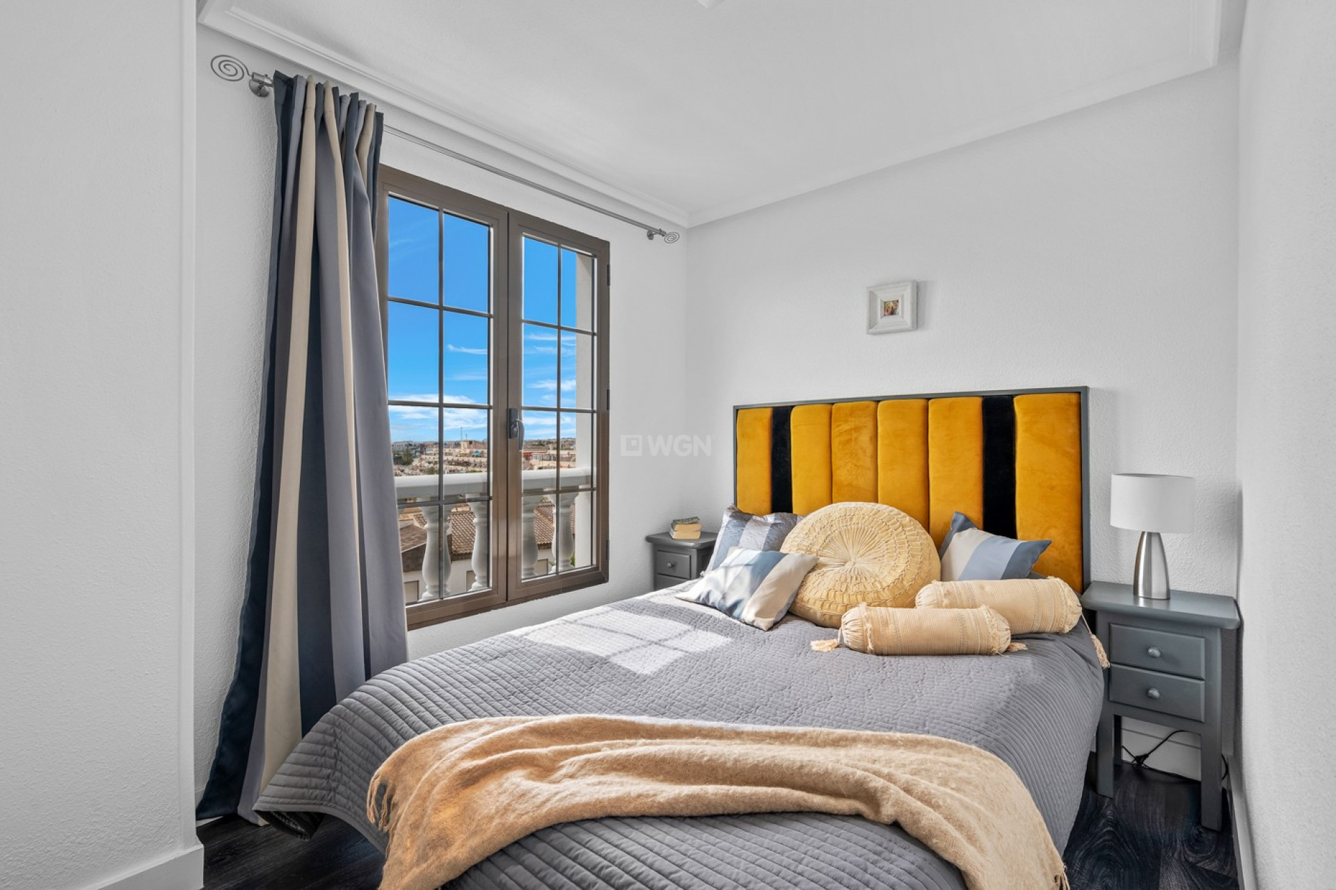 Resale - Apartment / flat - Punta Prima - Costa Blanca