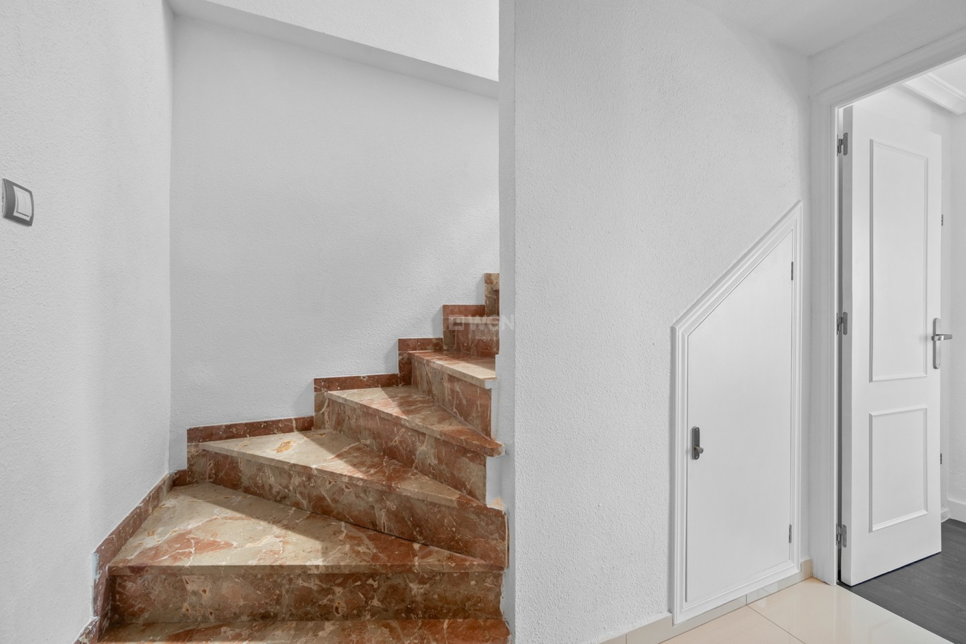 Resale - Apartment / flat - Punta Prima - Costa Blanca