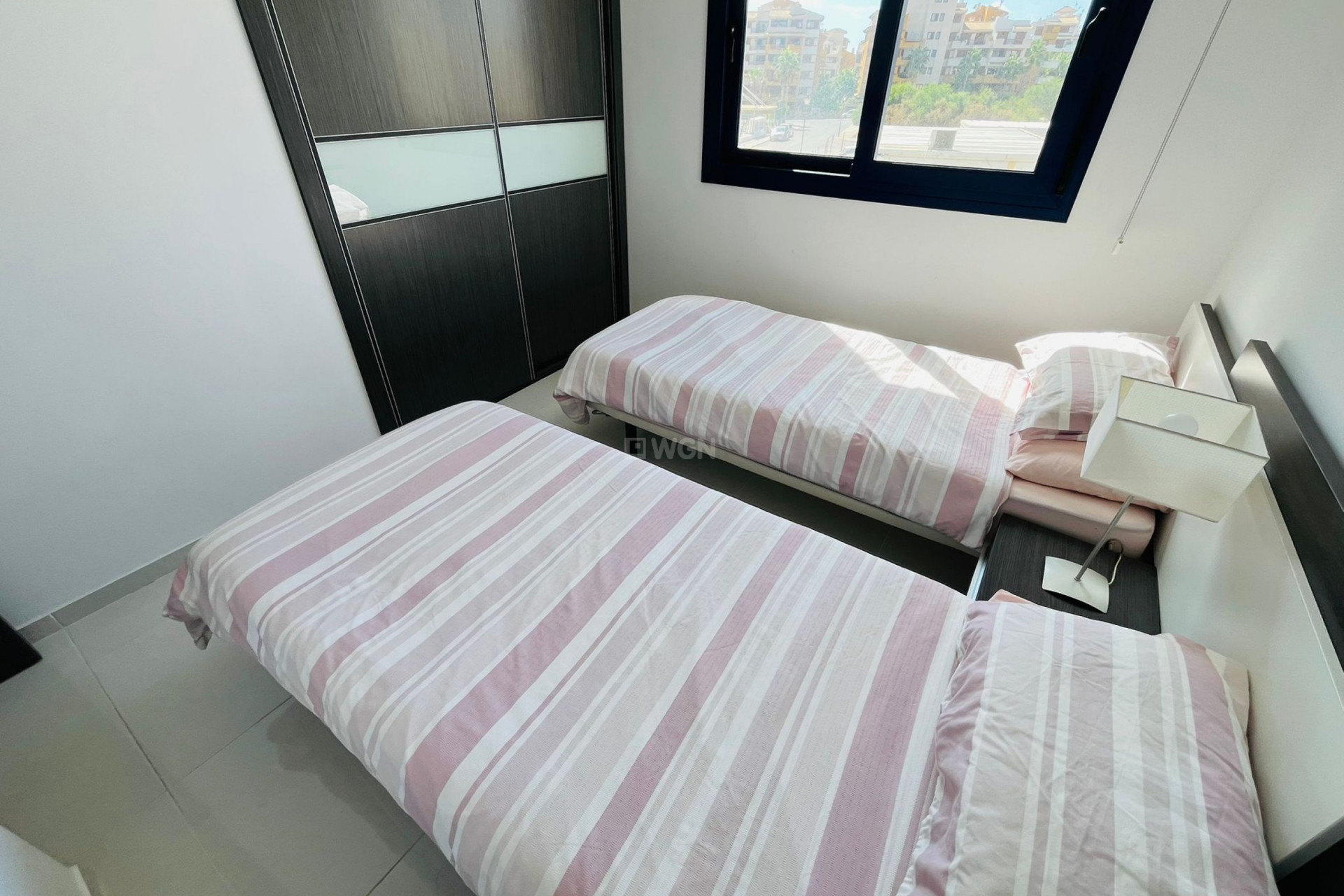 Resale - Apartment / flat - Punta Prima - Costa Blanca