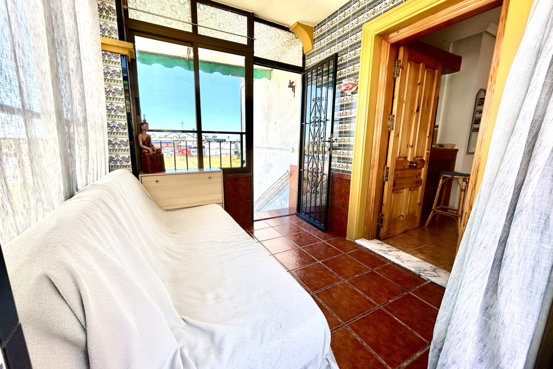 Resale - Apartment / flat - Punta Prima - Costa Blanca