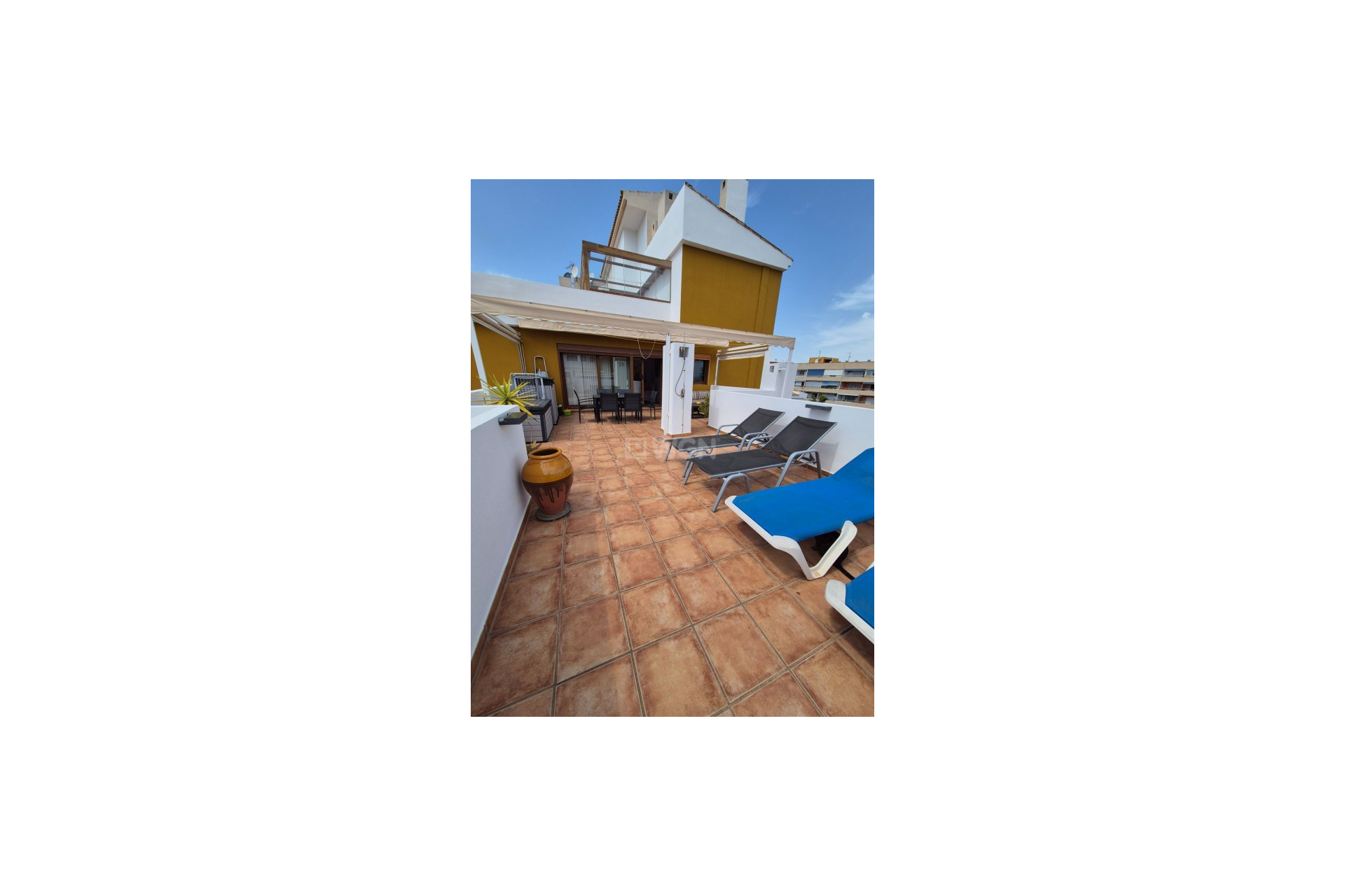Resale - Apartment / flat - Punta Prima - Costa Blanca