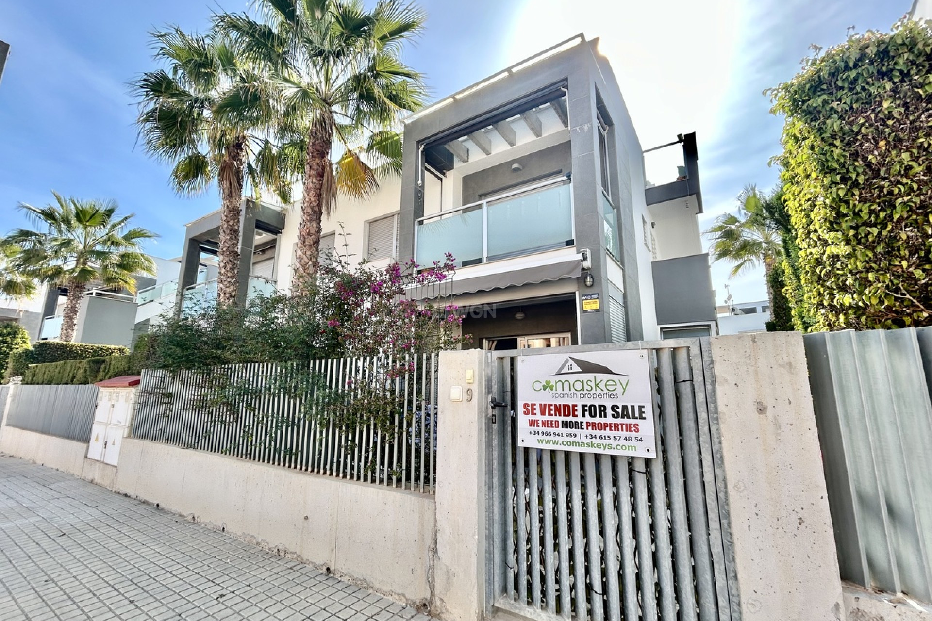 Resale - Apartment / flat - Punta Prima - Costa Blanca