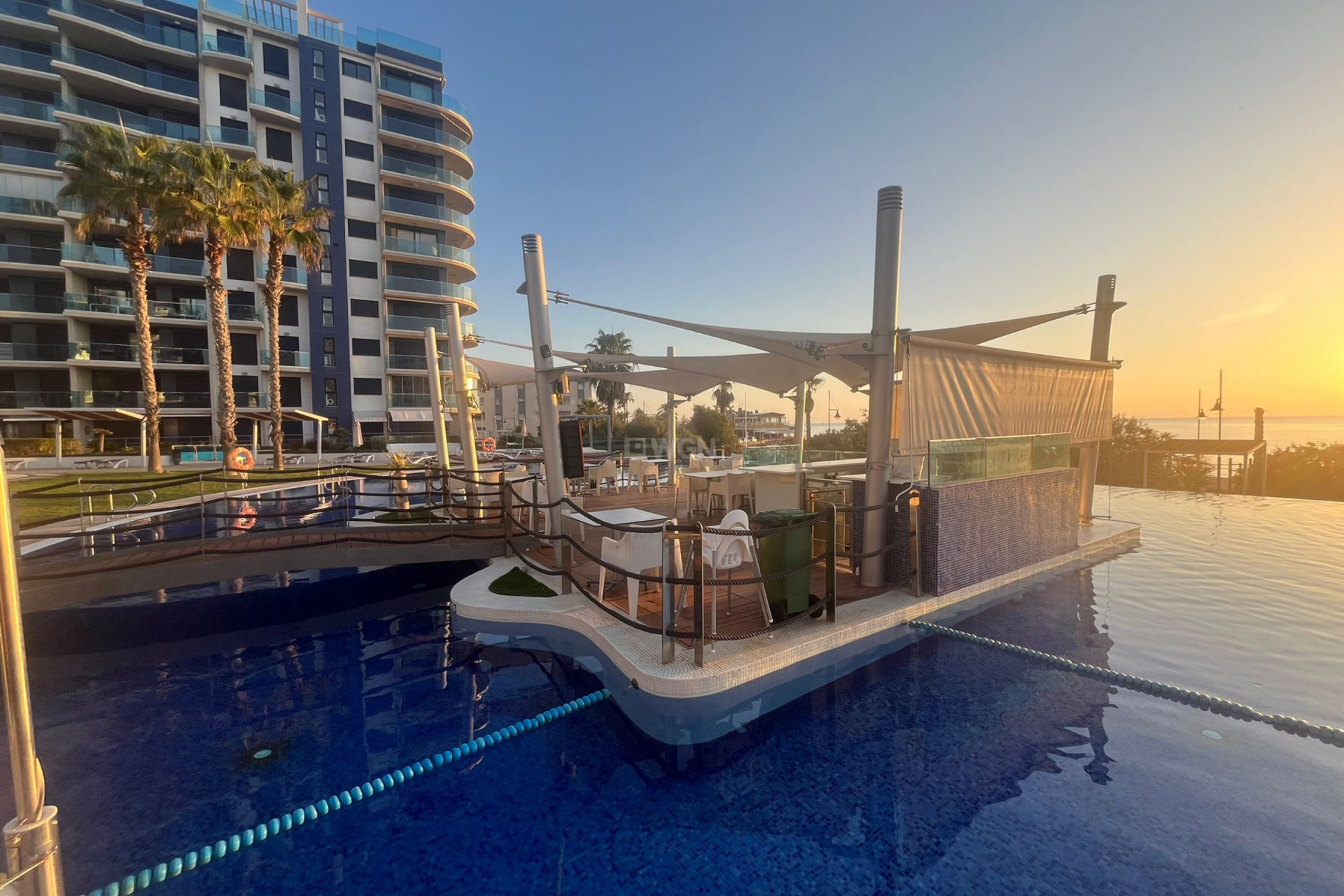 Resale - Apartment / flat - Punta Prima - Costa Blanca