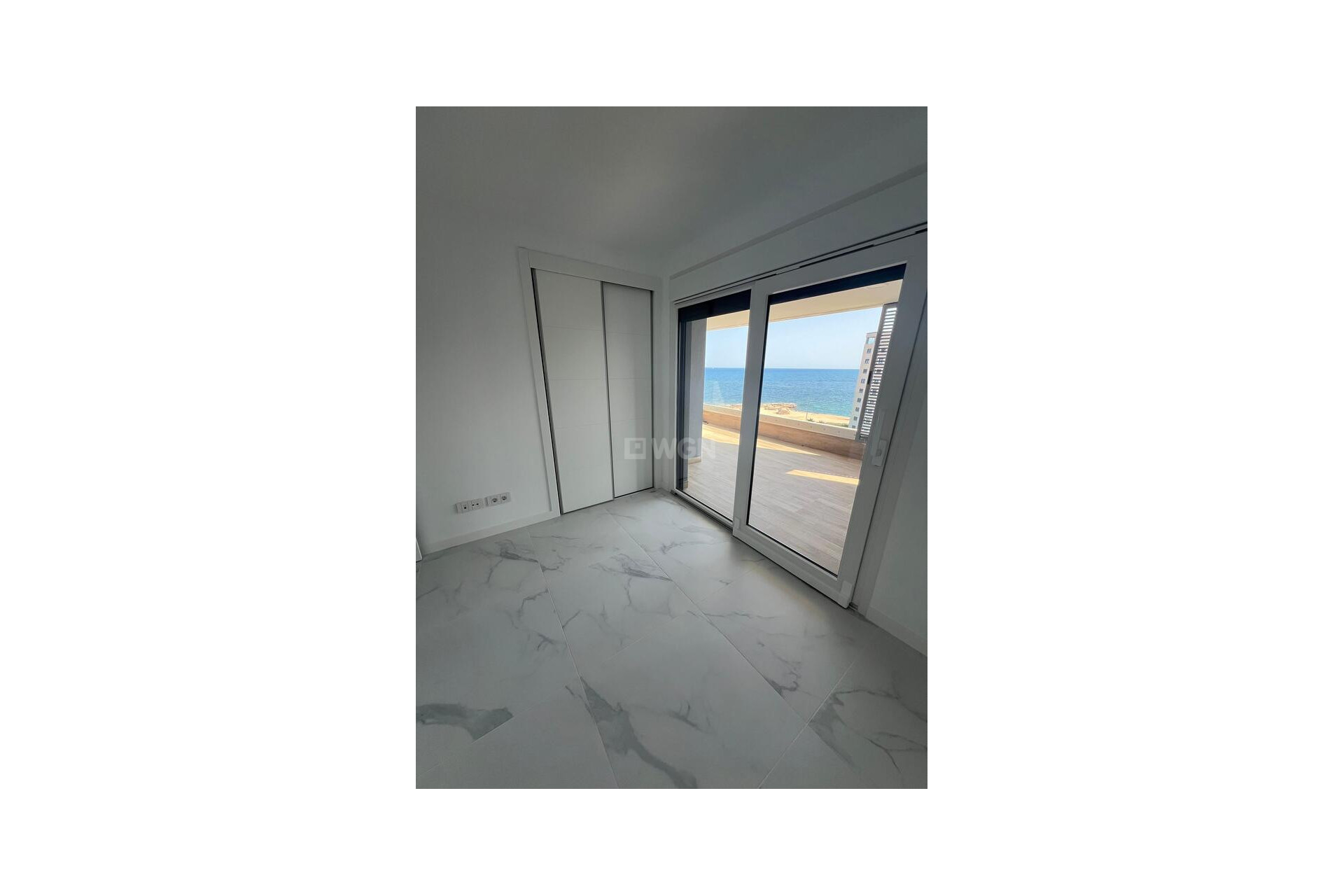 Resale - Apartment / flat - Punta Prima - Orihuela Costa