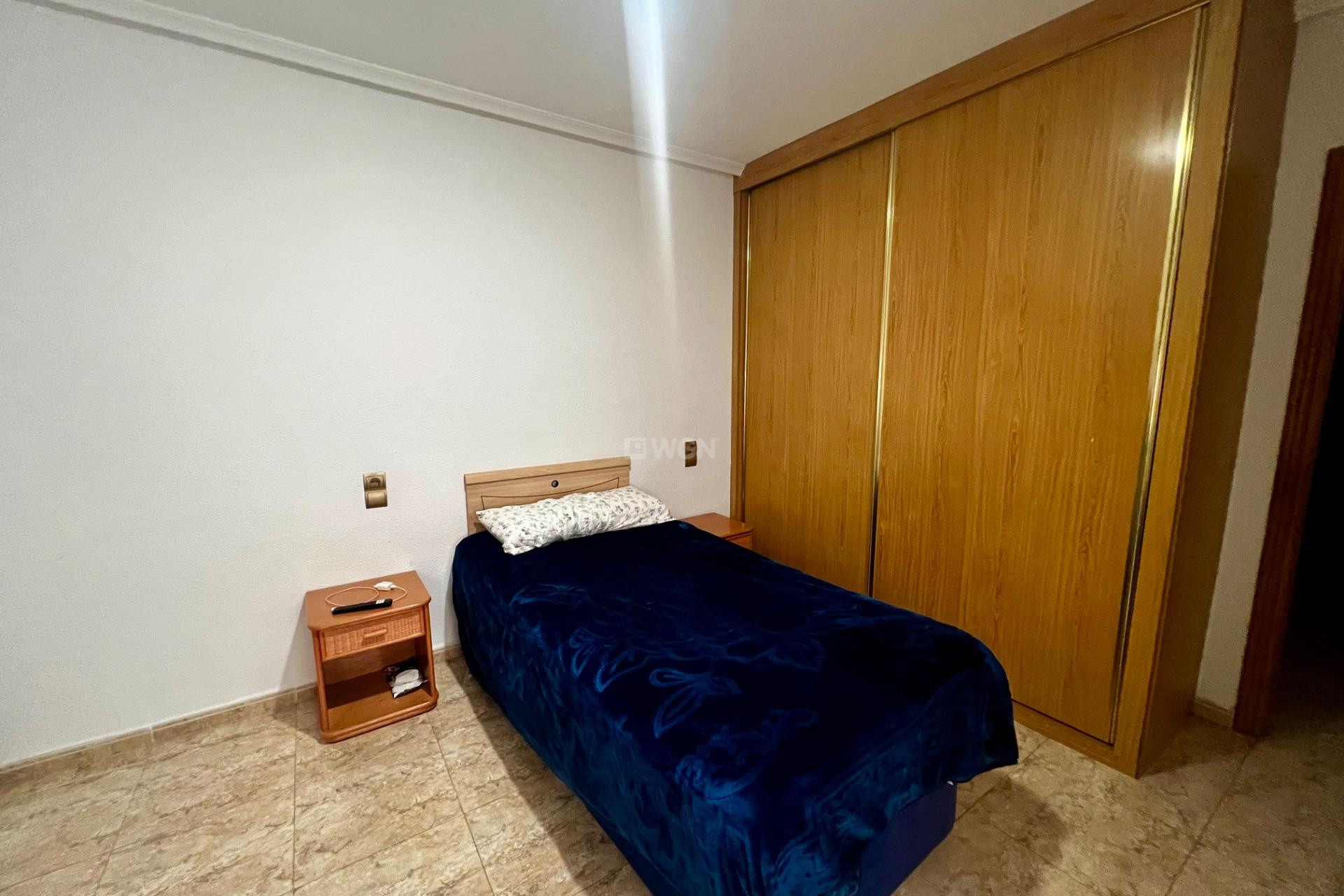 Resale - Apartment / flat - Rojales