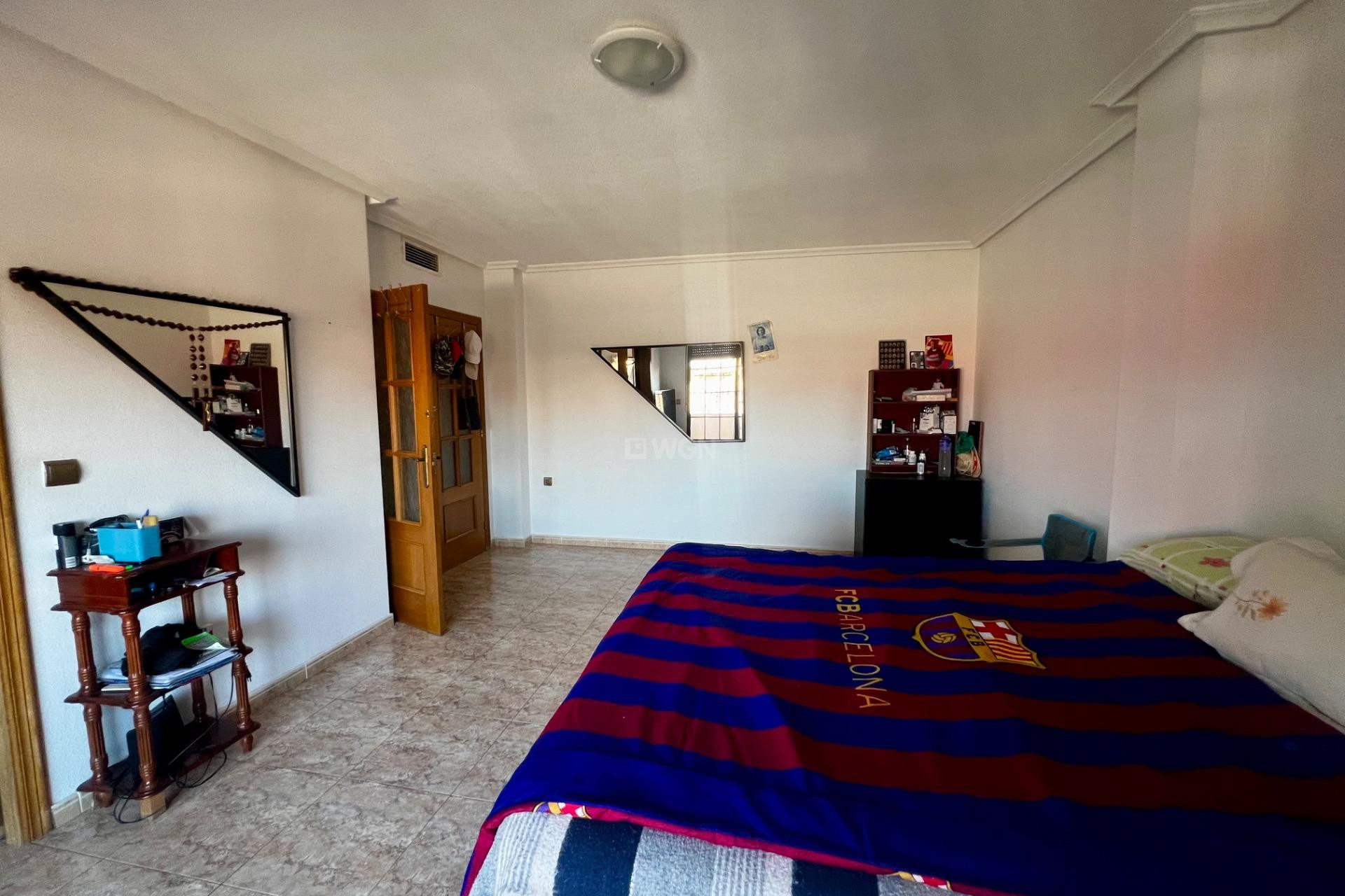 Resale - Apartment / flat - Rojales