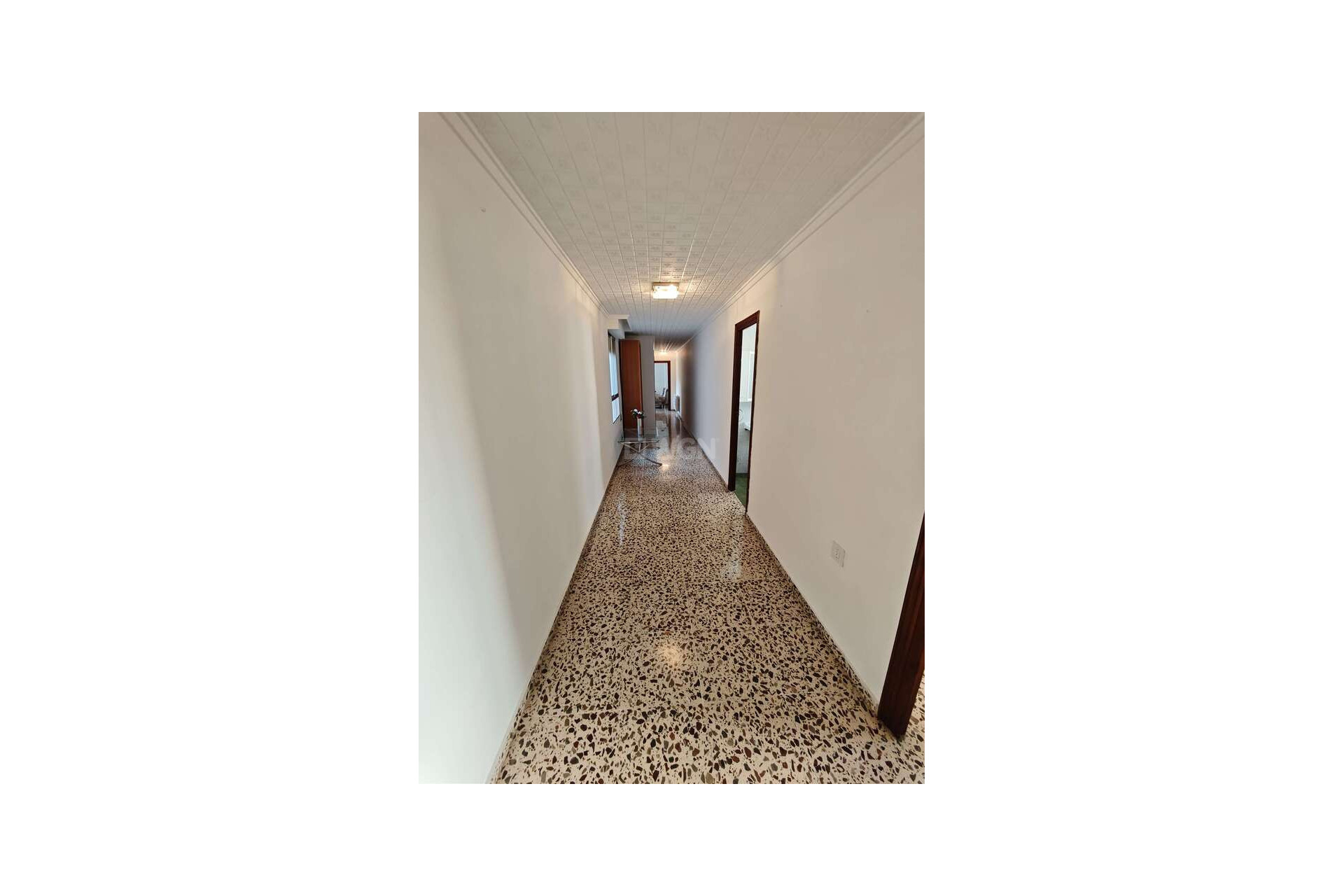 Resale - Apartment / flat - Salinas - Inland