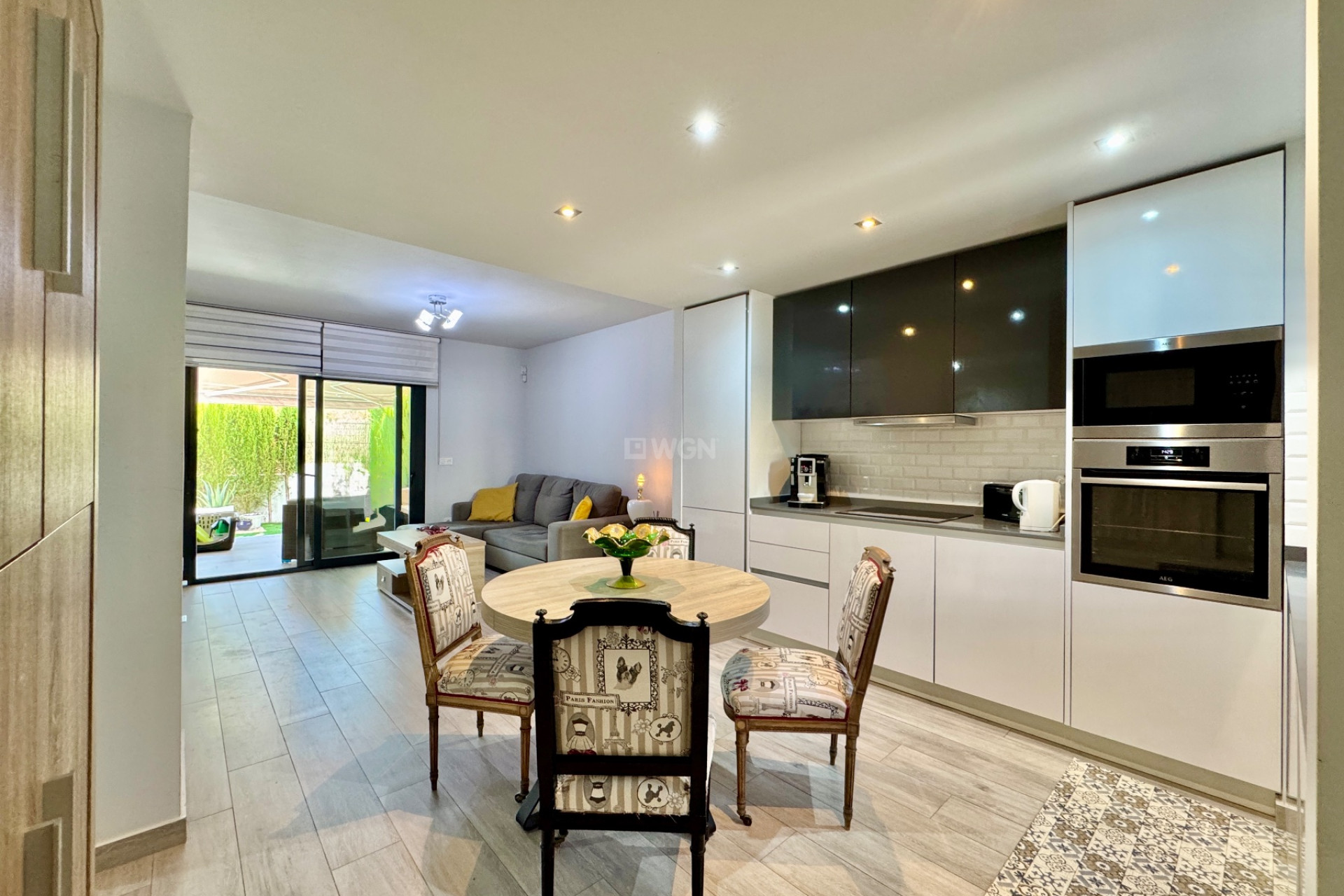 Resale - Apartment / flat - San Miguel de Salinas - Inland