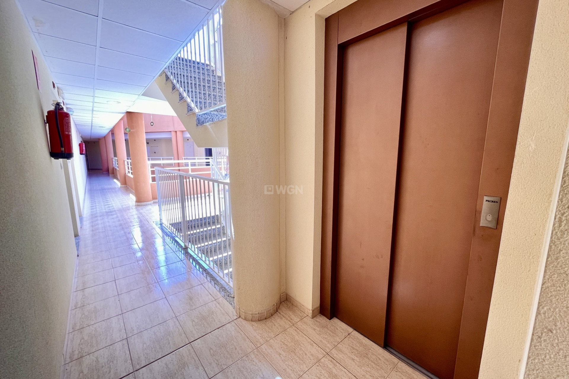 Resale - Apartment / flat - San Miguel de Salinas - Inland