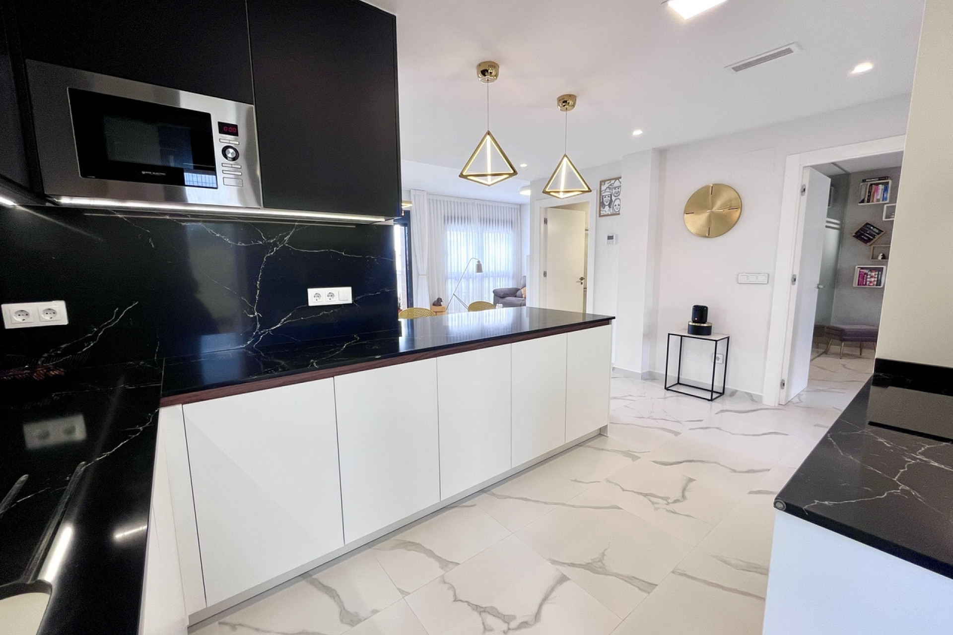 Resale - Apartment / flat - San Miguel de Salinas - Inland