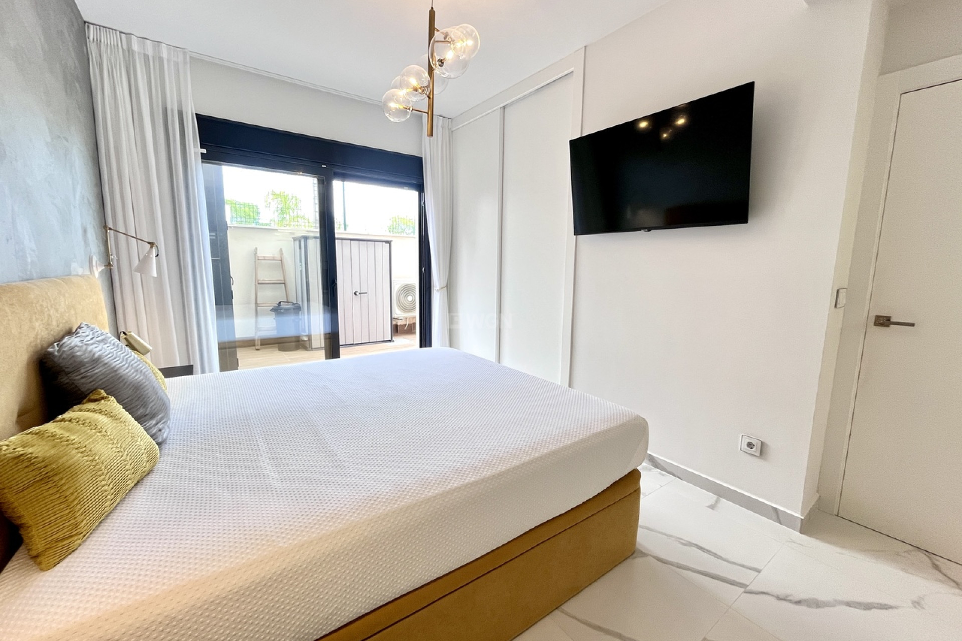 Resale - Apartment / flat - San Miguel de Salinas - Inland