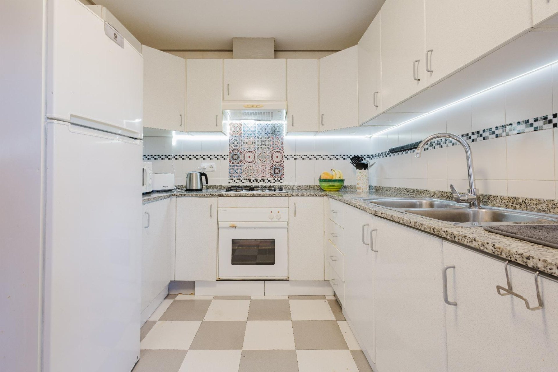 Resale - Apartment / flat - San Miguel de Salinas - Inland