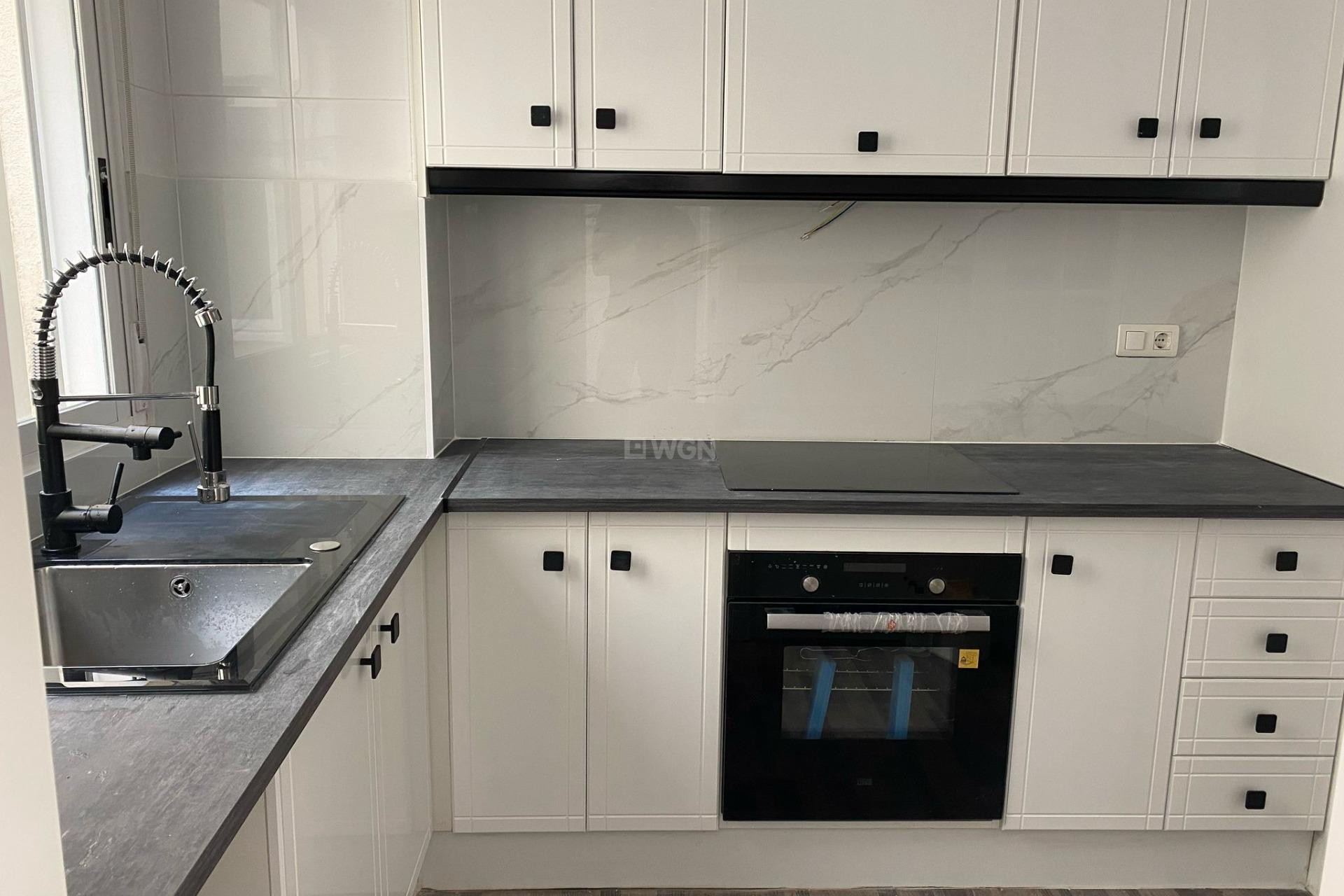 Resale - Apartment / flat - San Miguel de Salinas - Pueblo 9