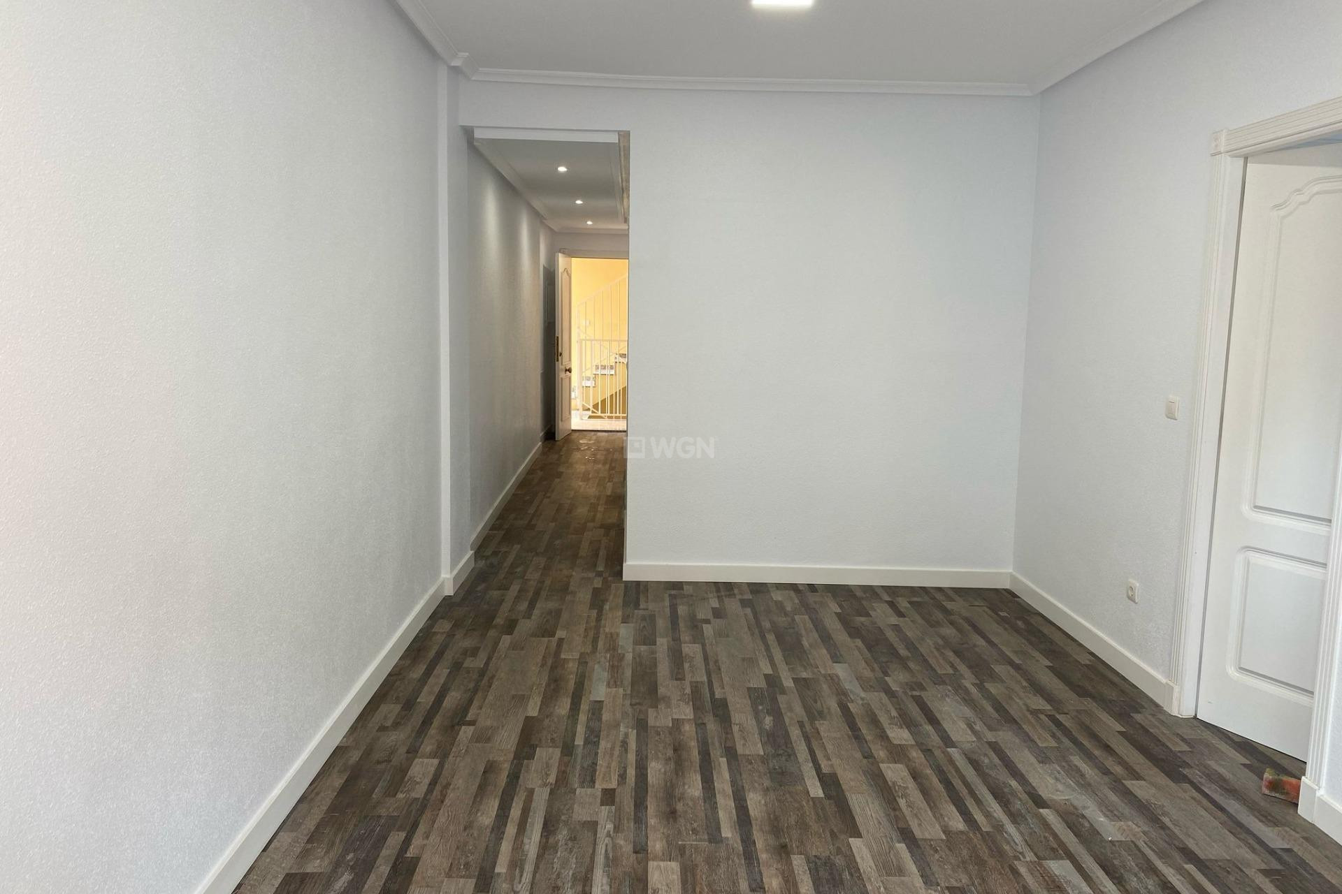 Resale - Apartment / flat - San Miguel de Salinas - Pueblo 9