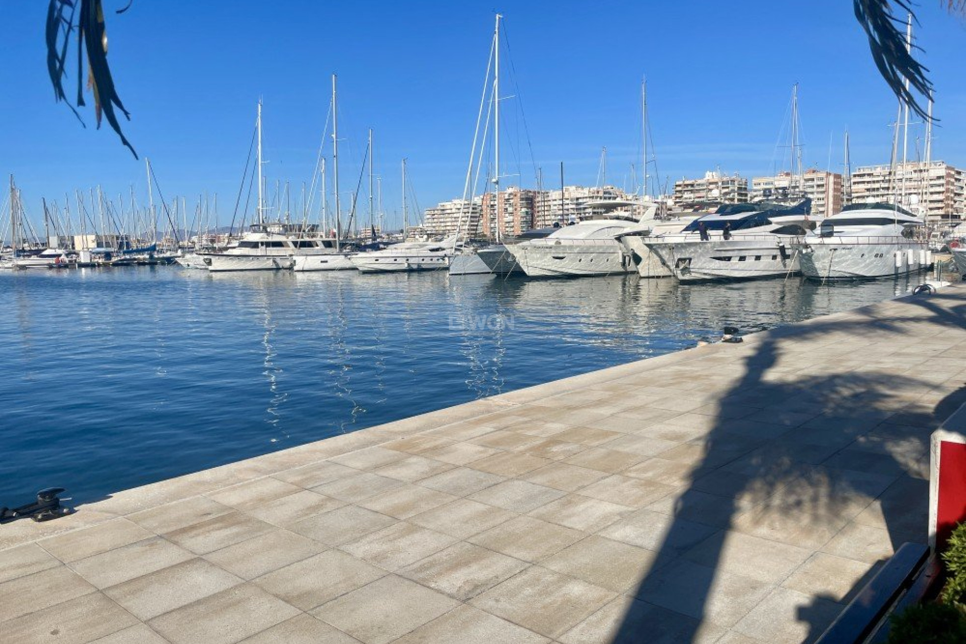 Resale - Apartment / flat - Santa Pola - Costa Blanca