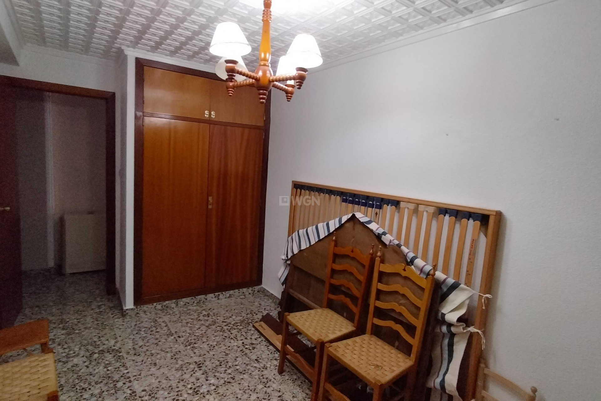 Resale - Apartment / flat - Sax - Inland