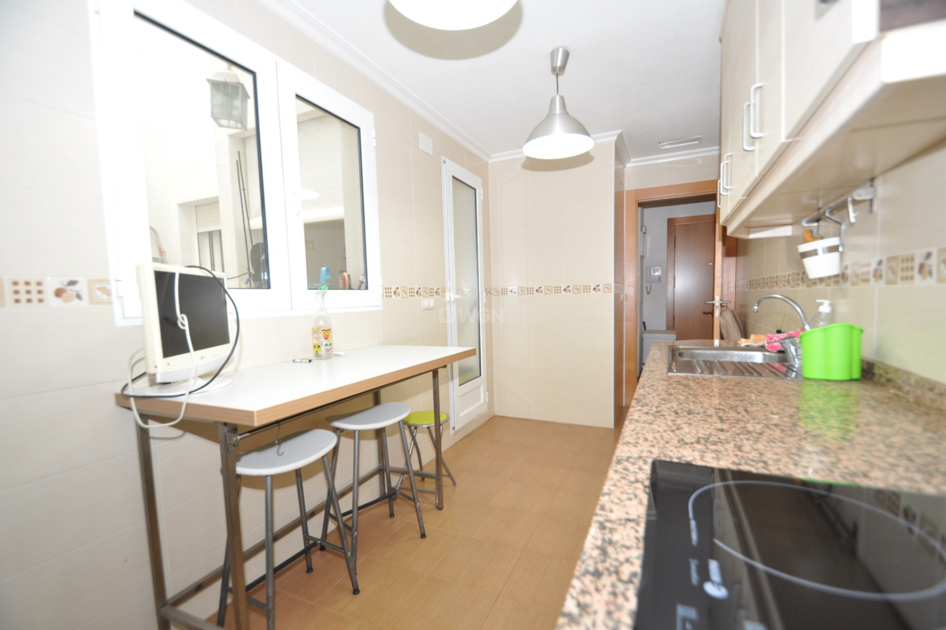 Resale - Apartment / flat - Sax - Inland