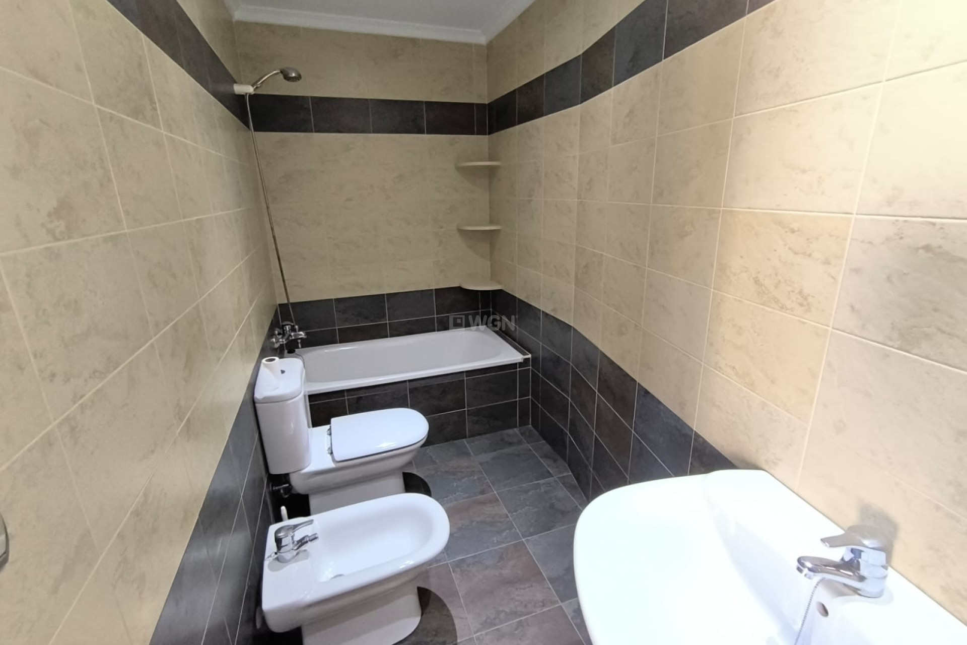 Resale - Apartment / flat - Sax - Inland