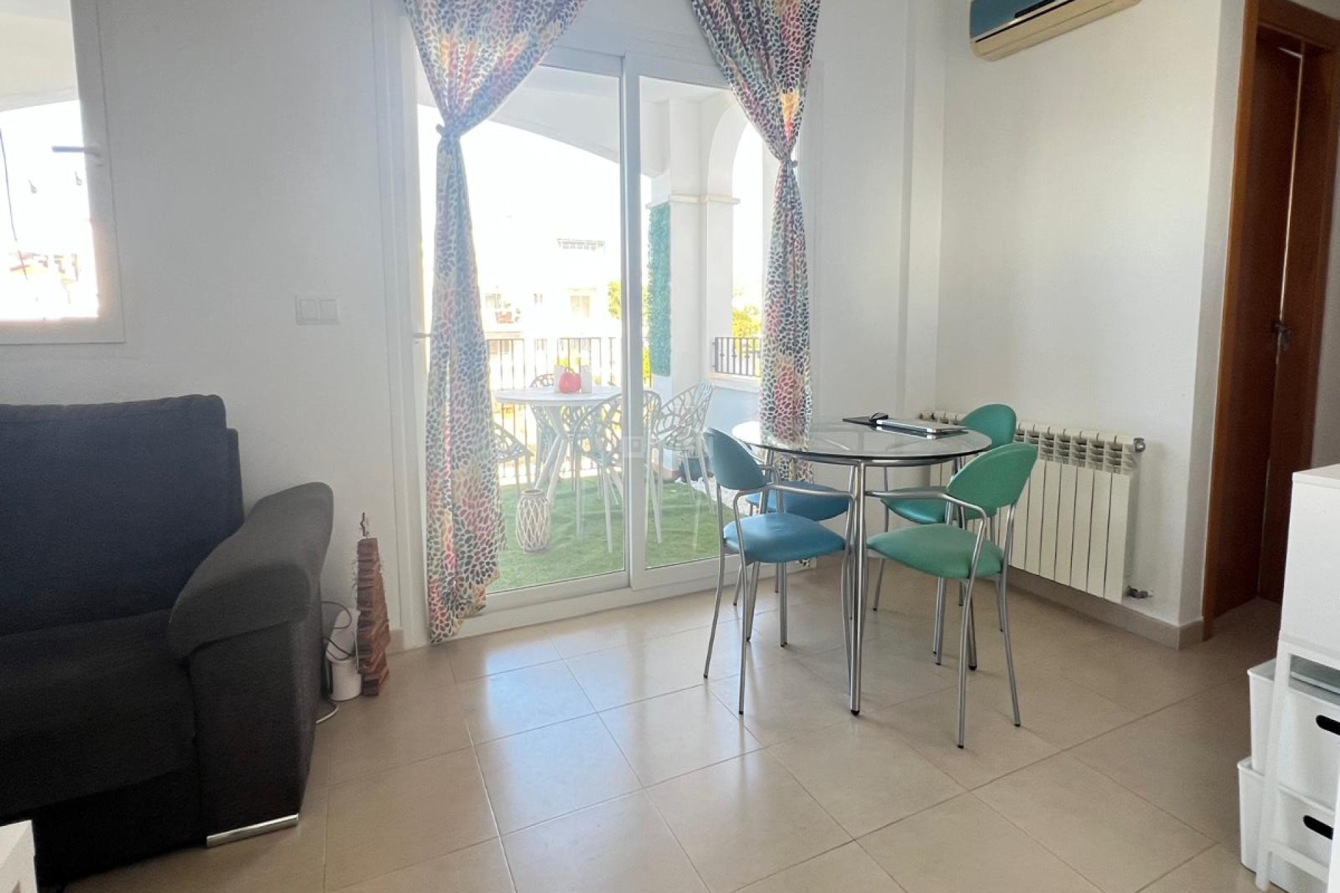 Resale - Apartment / flat - Sucina - Inland