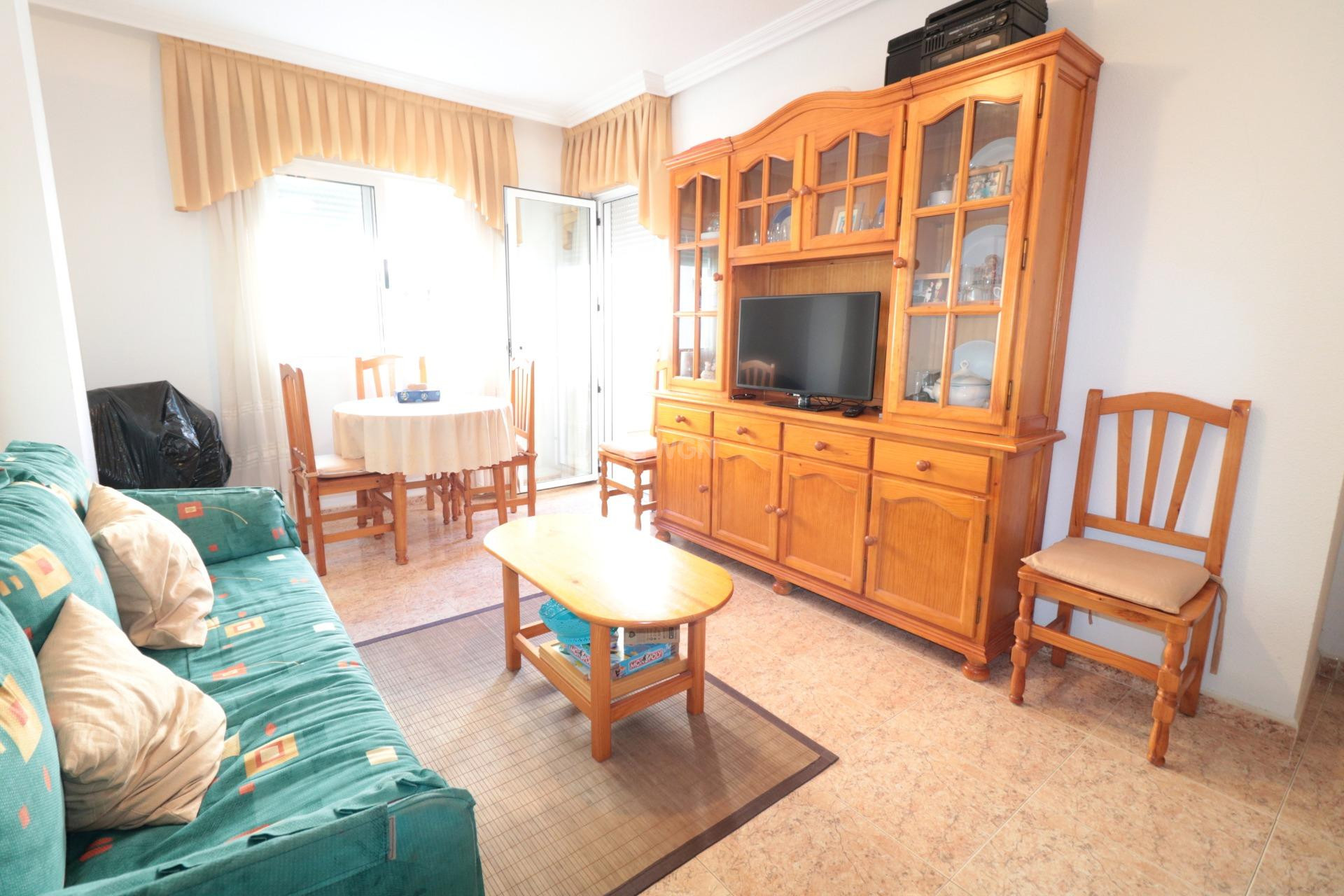 Resale - Apartment / flat - Torrevieja - Acequion