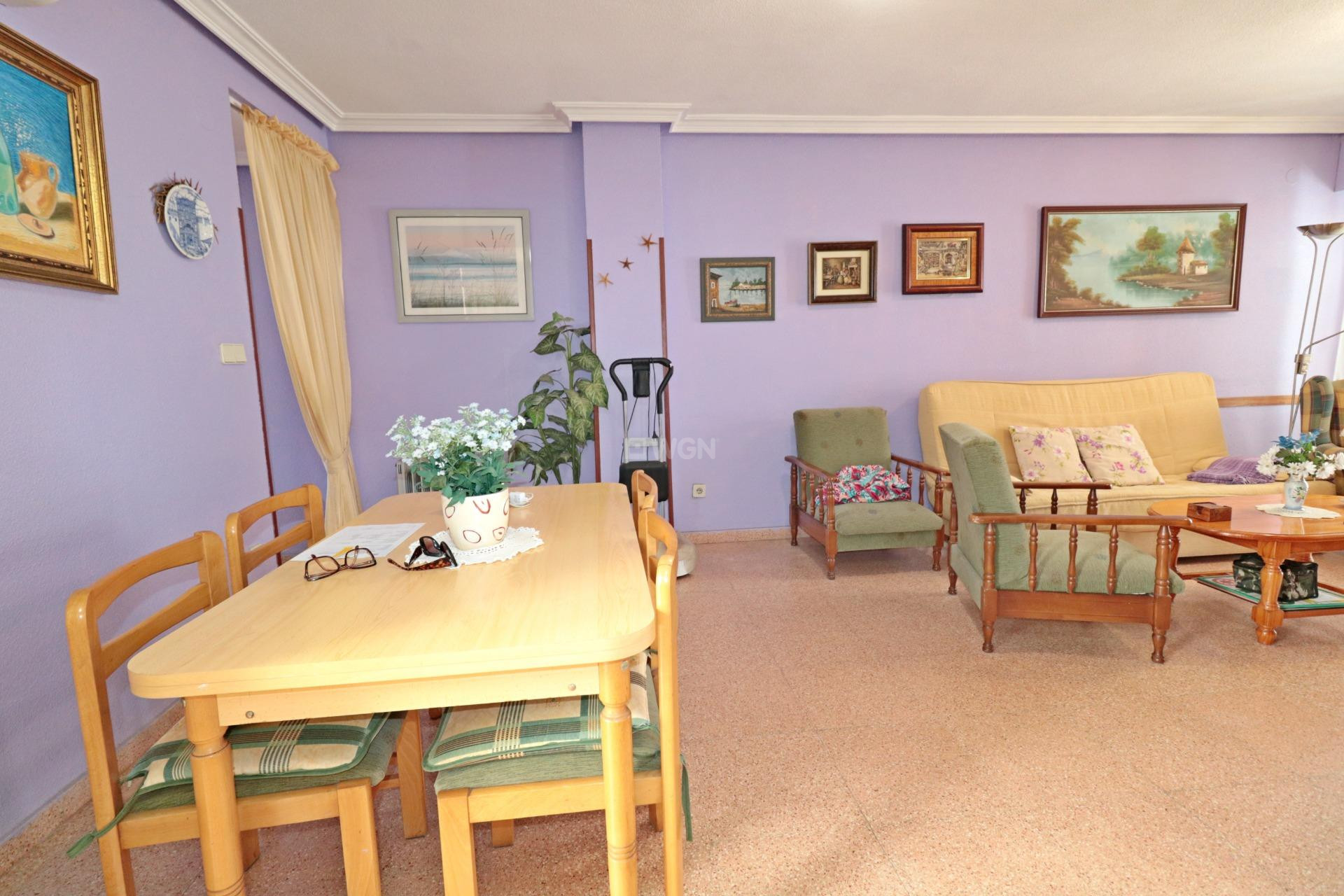 Resale - Apartment / flat - Torrevieja - Acequion
