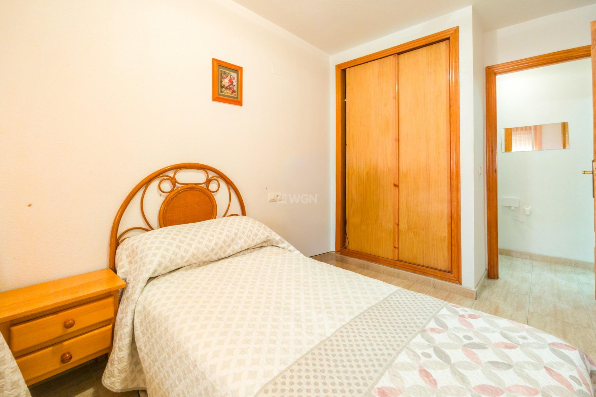 Resale - Apartment / flat - Torrevieja - Acequion