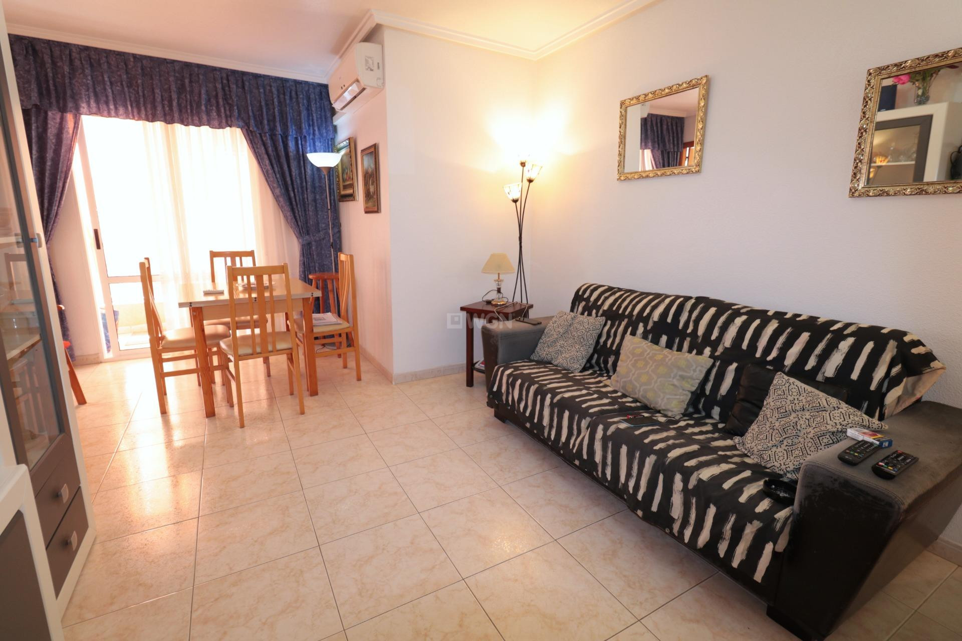 Resale - Apartment / flat - Torrevieja - Acequion