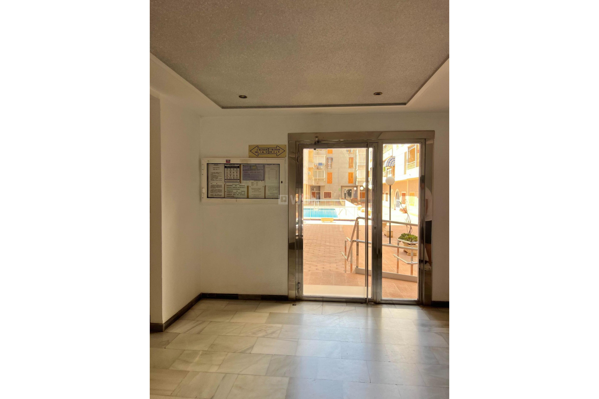 Resale - Apartment / flat - Torrevieja - Acequion