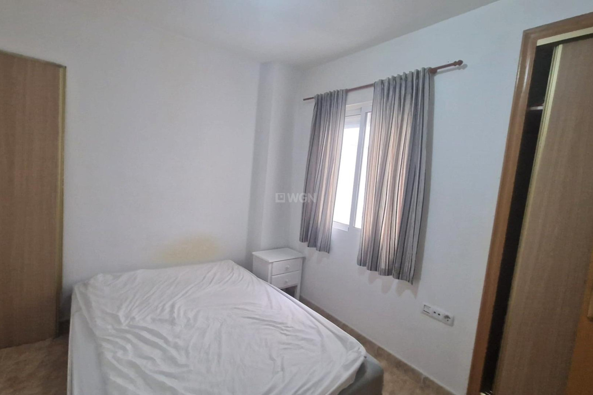 Resale - Apartment / flat - Torrevieja - Acequion