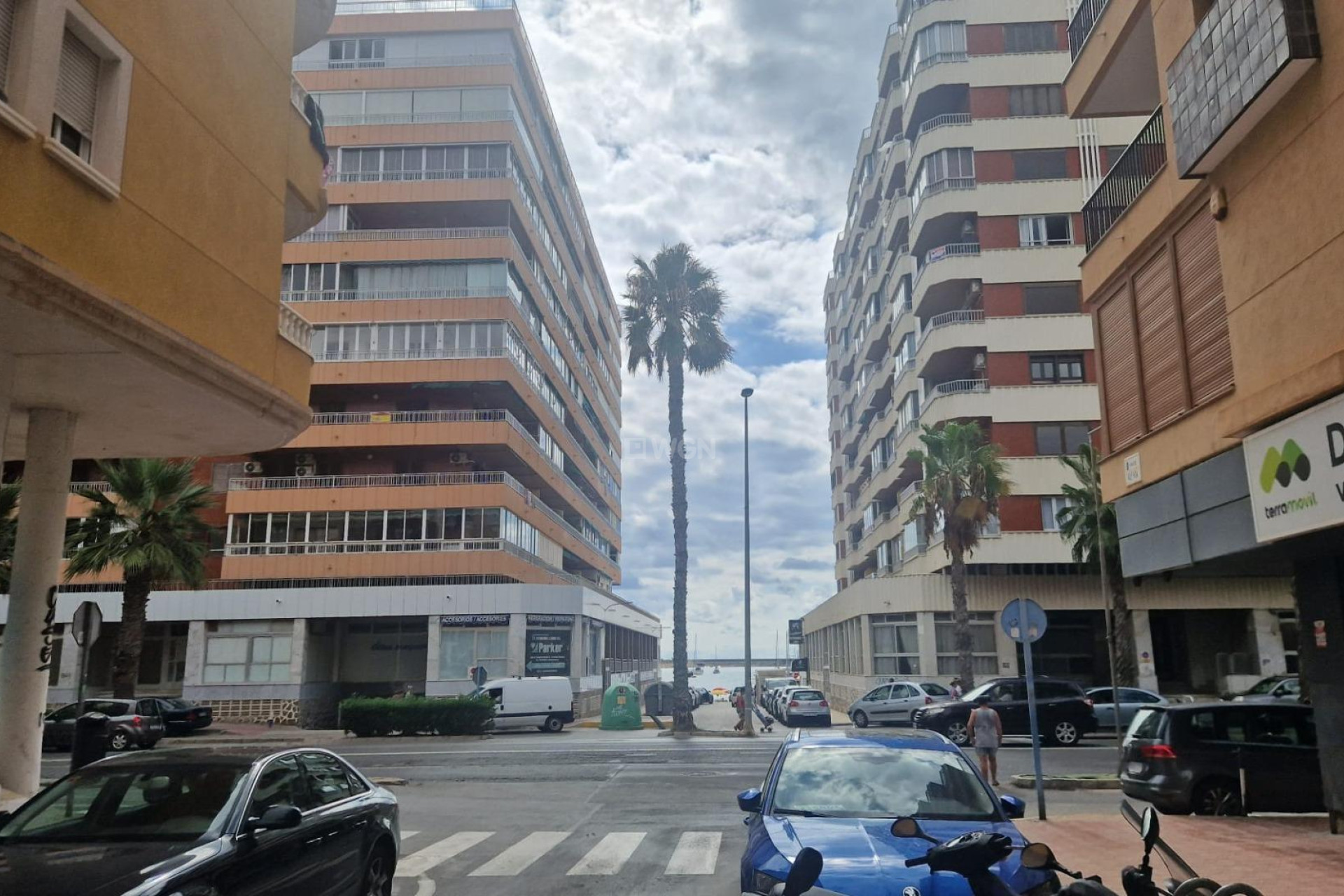 Resale - Apartment / flat - Torrevieja - Acequion