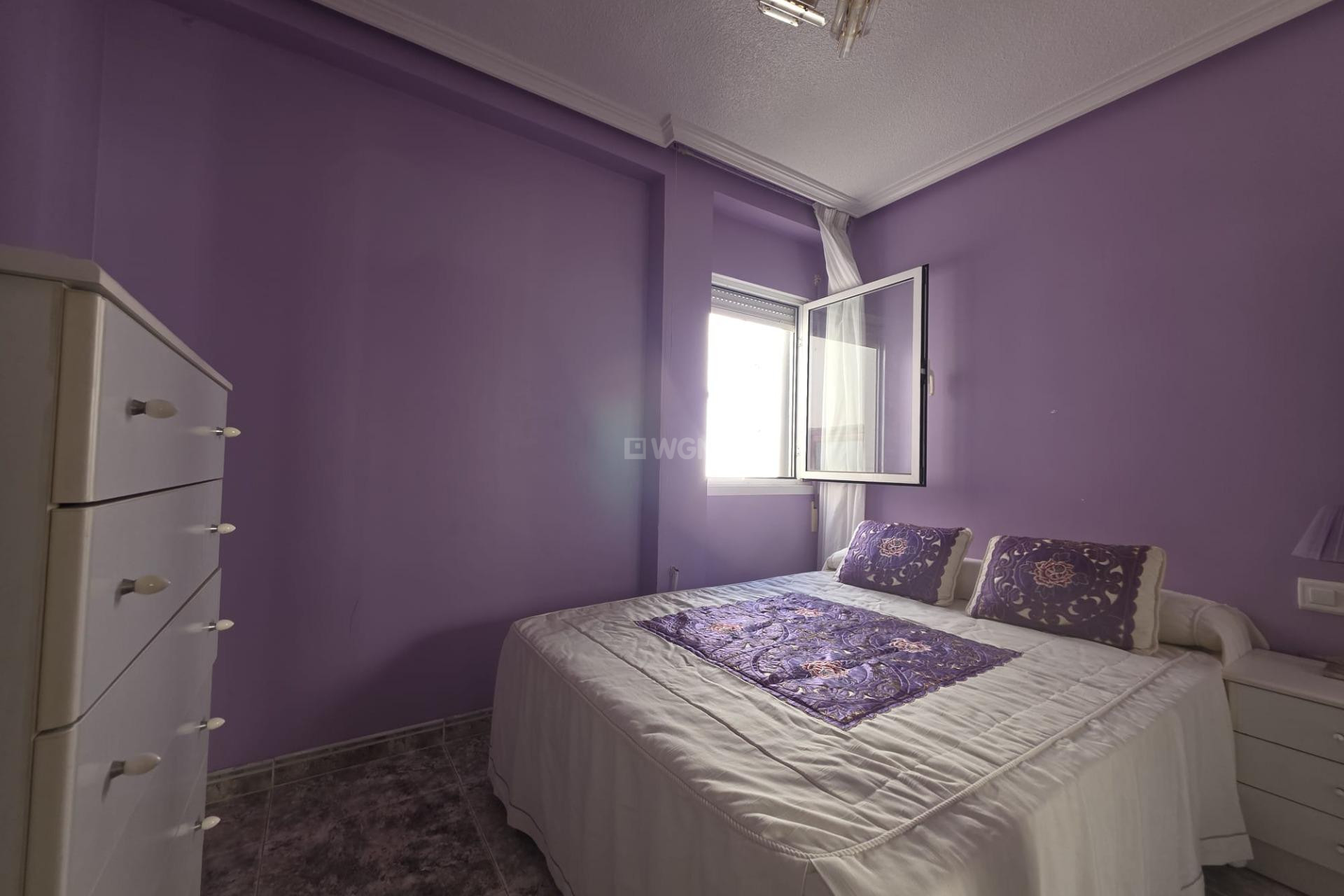 Resale - Apartment / flat - Torrevieja - Acequion