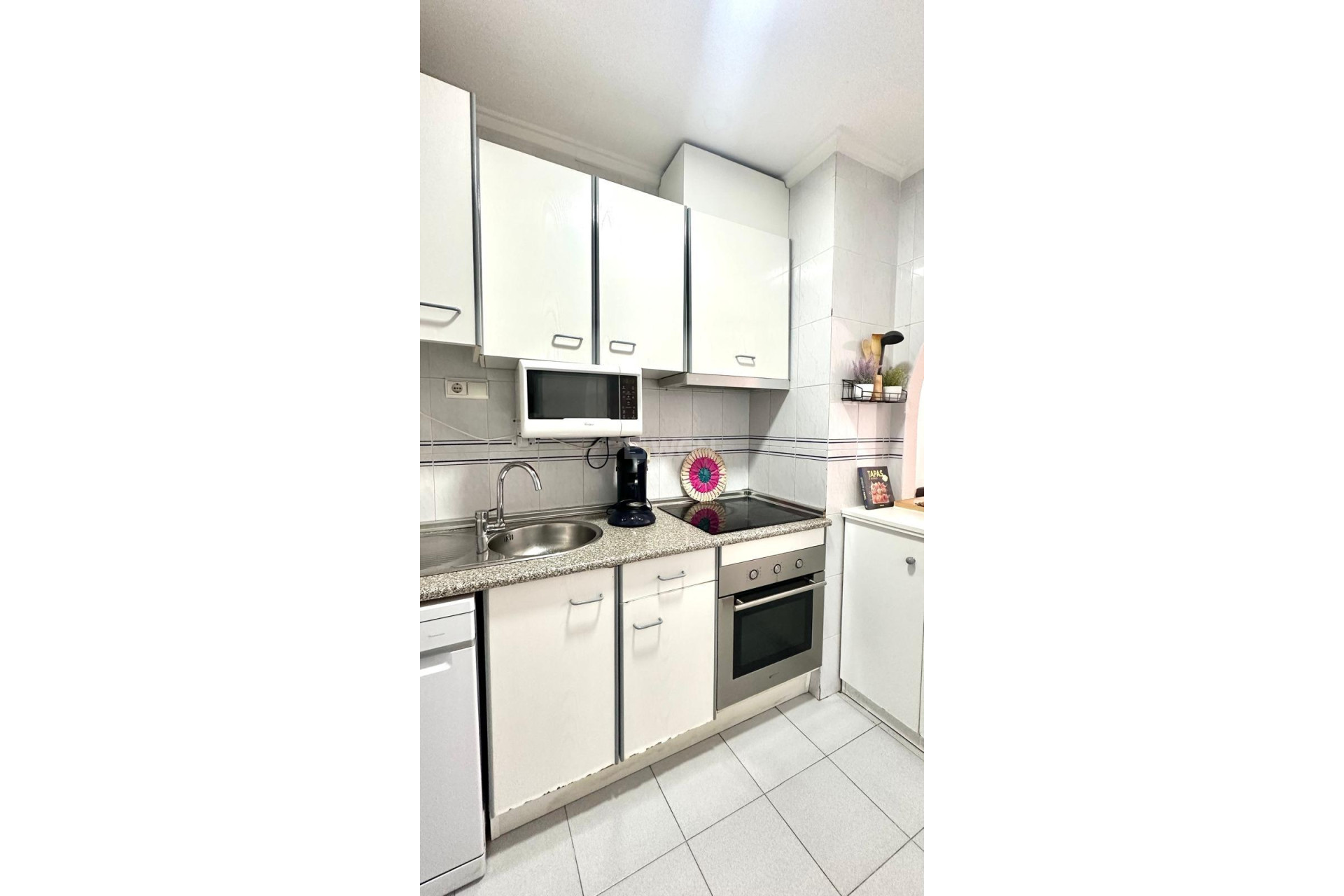 Resale - Apartment / flat - Torrevieja - Acequion