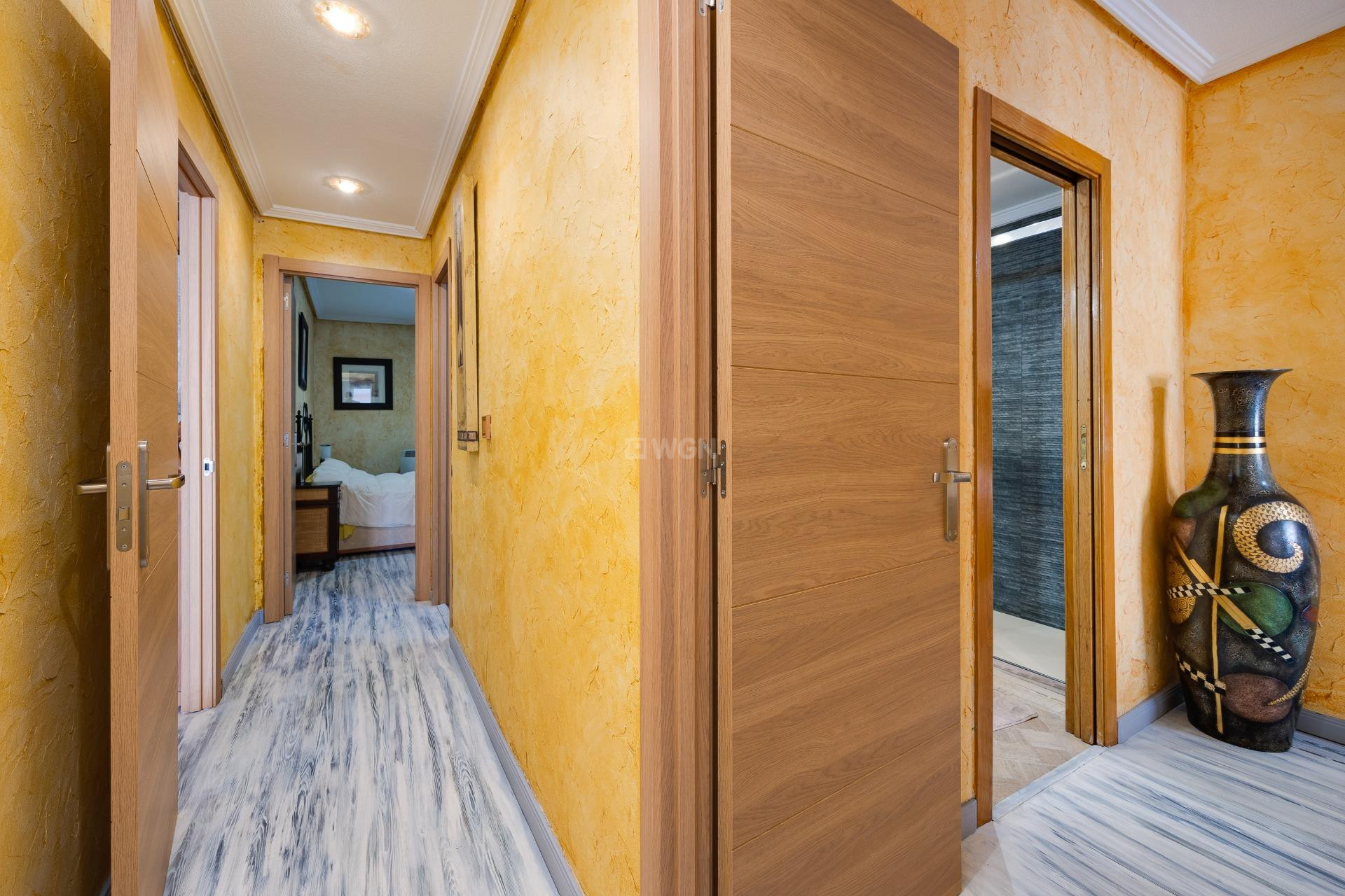 Resale - Apartment / flat - Torrevieja - Acequion