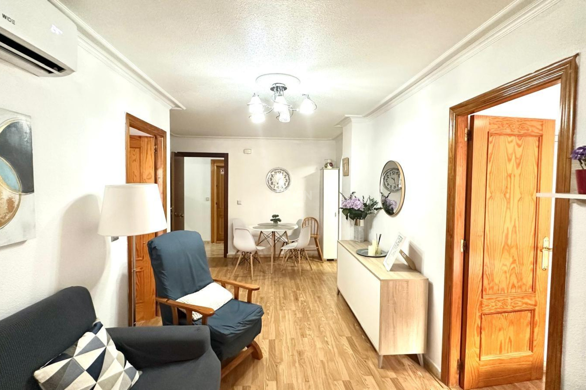 Resale - Apartment / flat - Torrevieja - Acequion