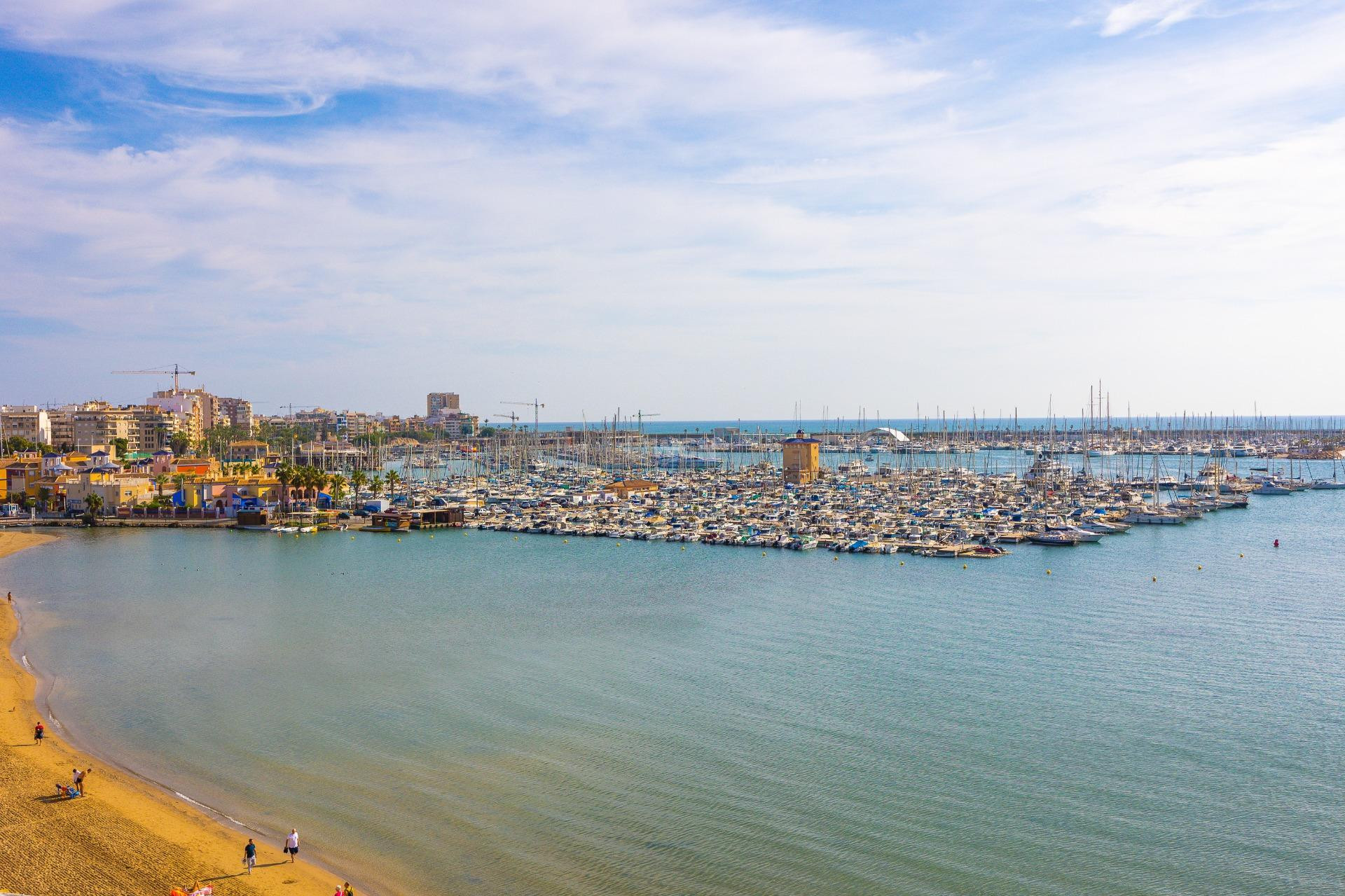 Resale - Apartment / flat - Torrevieja - Acequion