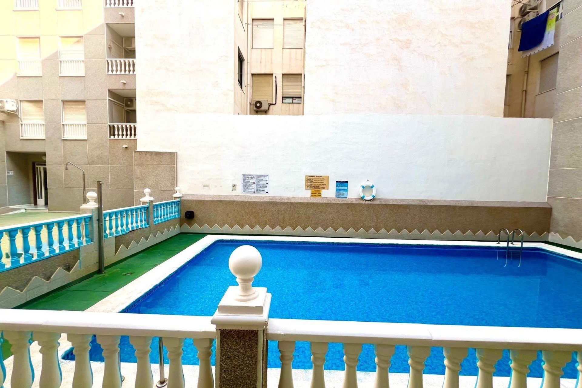 Resale - Apartment / flat - Torrevieja - Acequion
