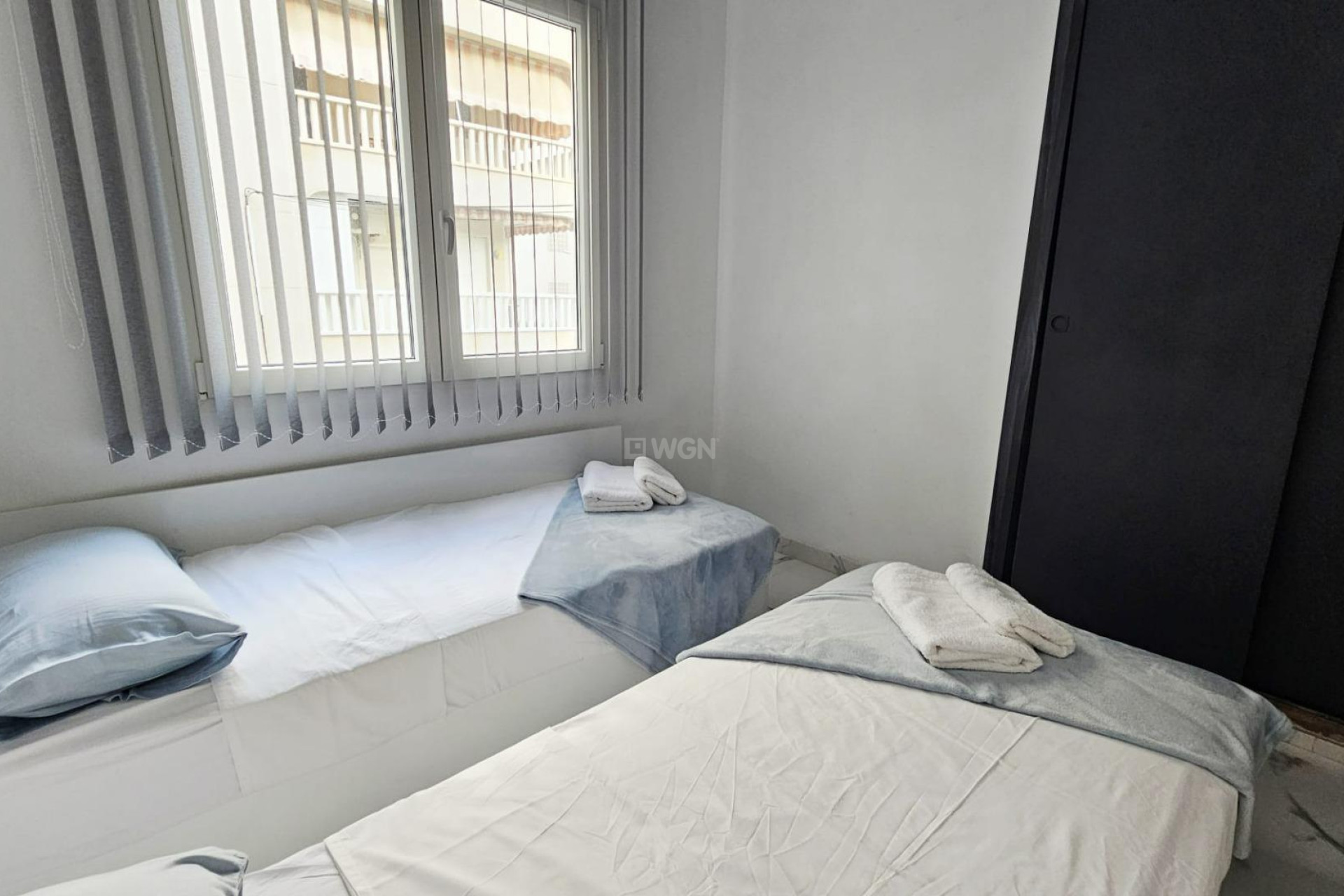 Resale - Apartment / flat - Torrevieja - Acequion