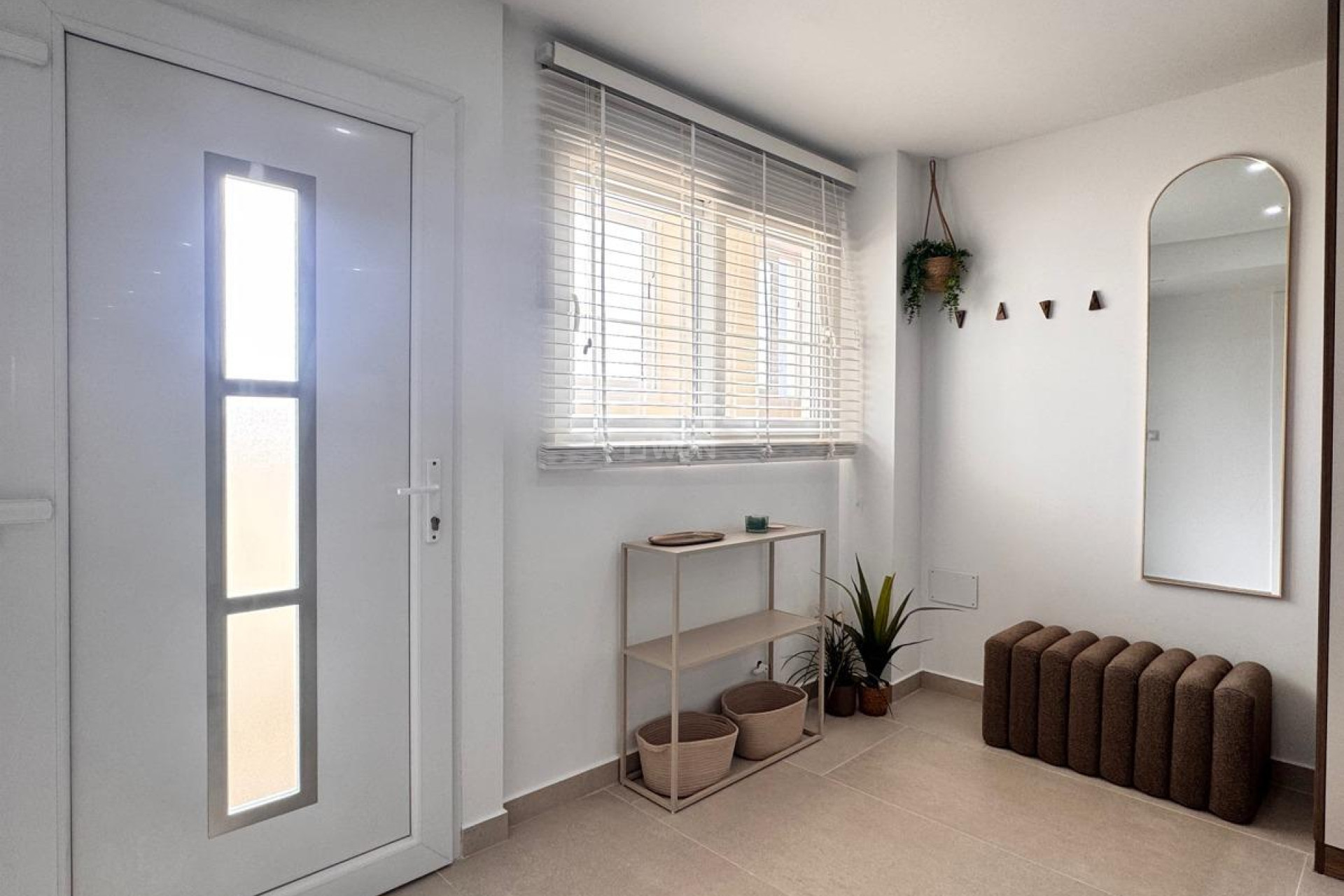 Resale - Apartment / flat - Torrevieja - Acequion