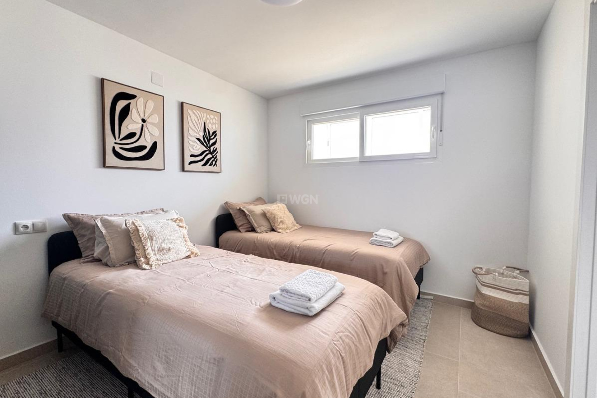 Resale - Apartment / flat - Torrevieja - Acequion