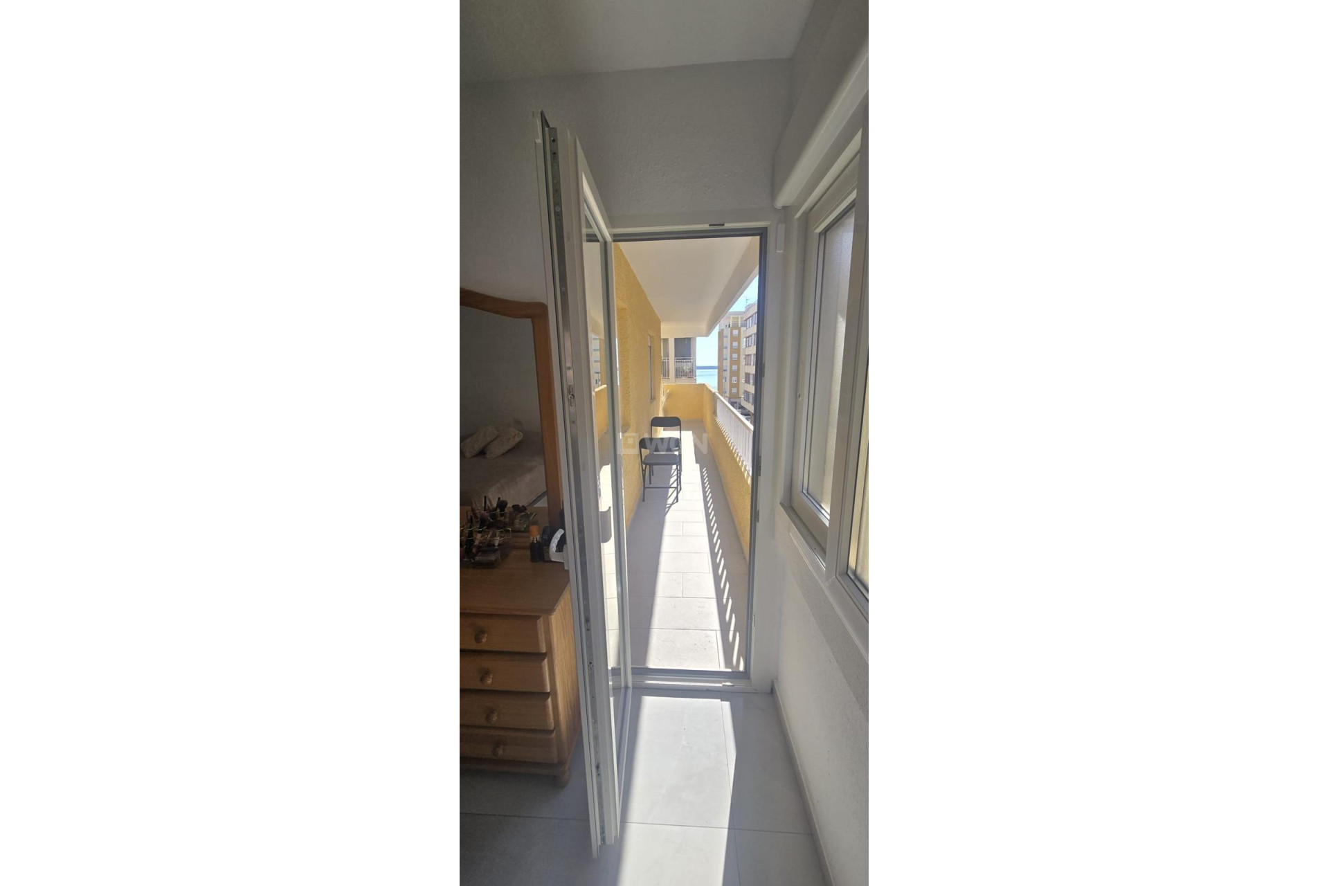 Resale - Apartment / flat - Torrevieja - Acequion