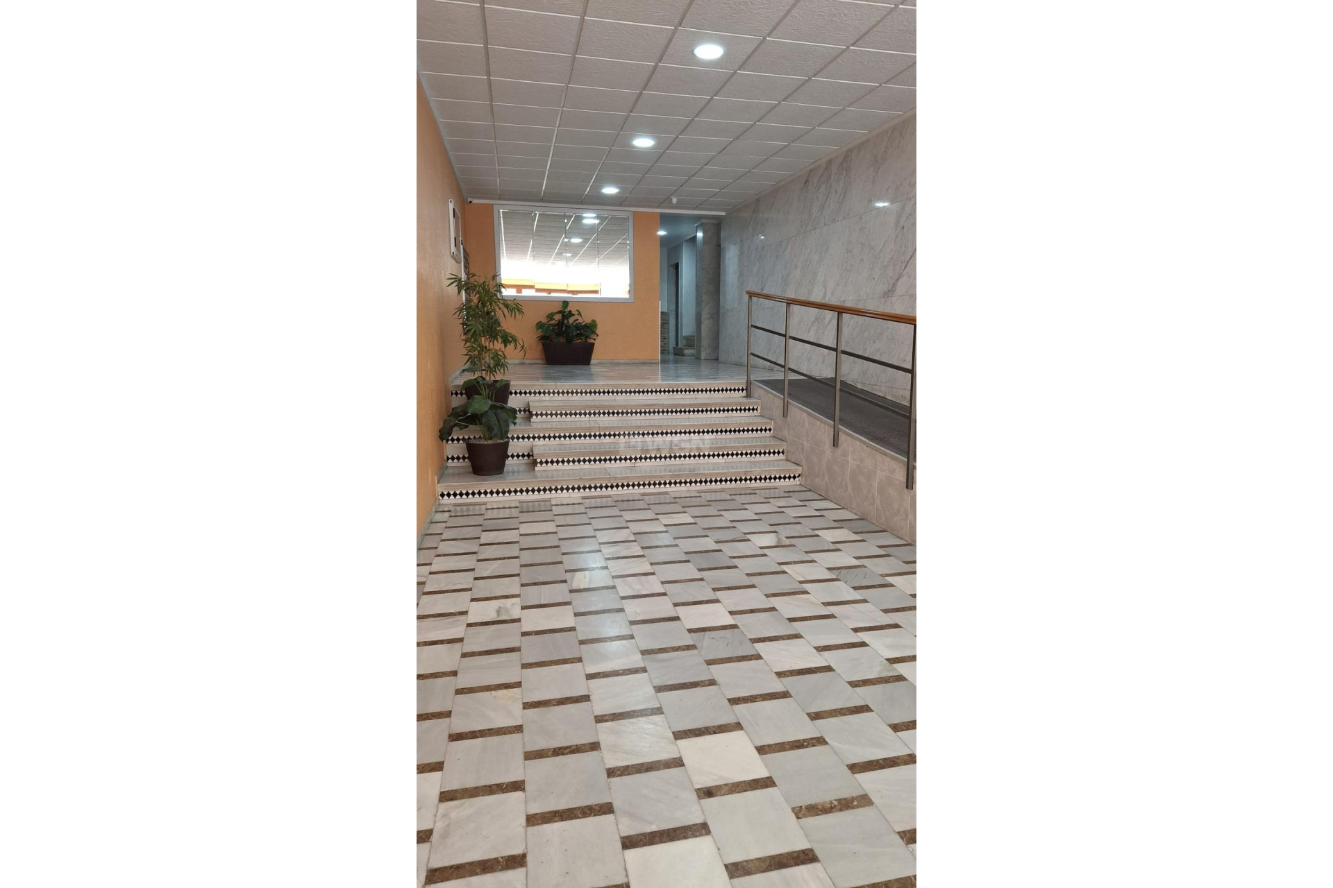 Resale - Apartment / flat - Torrevieja - Acequion