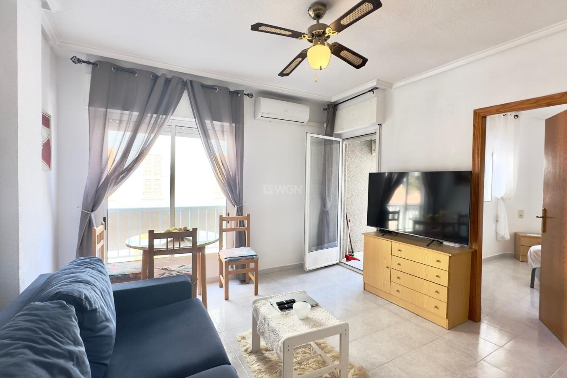 Resale - Apartment / flat - Torrevieja - Acequion