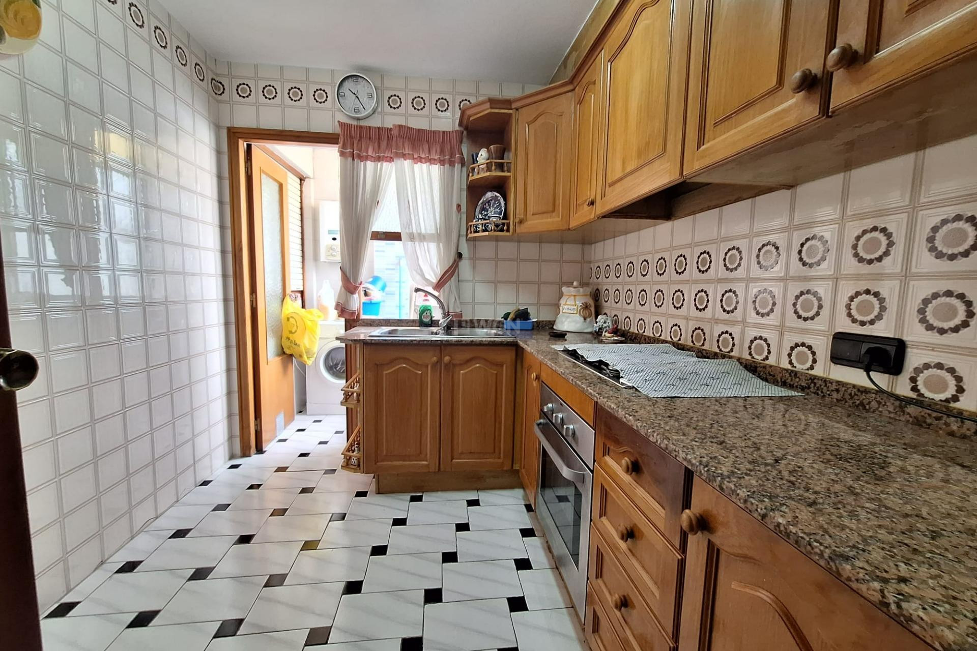 Resale - Apartment / flat - Torrevieja - Acequion
