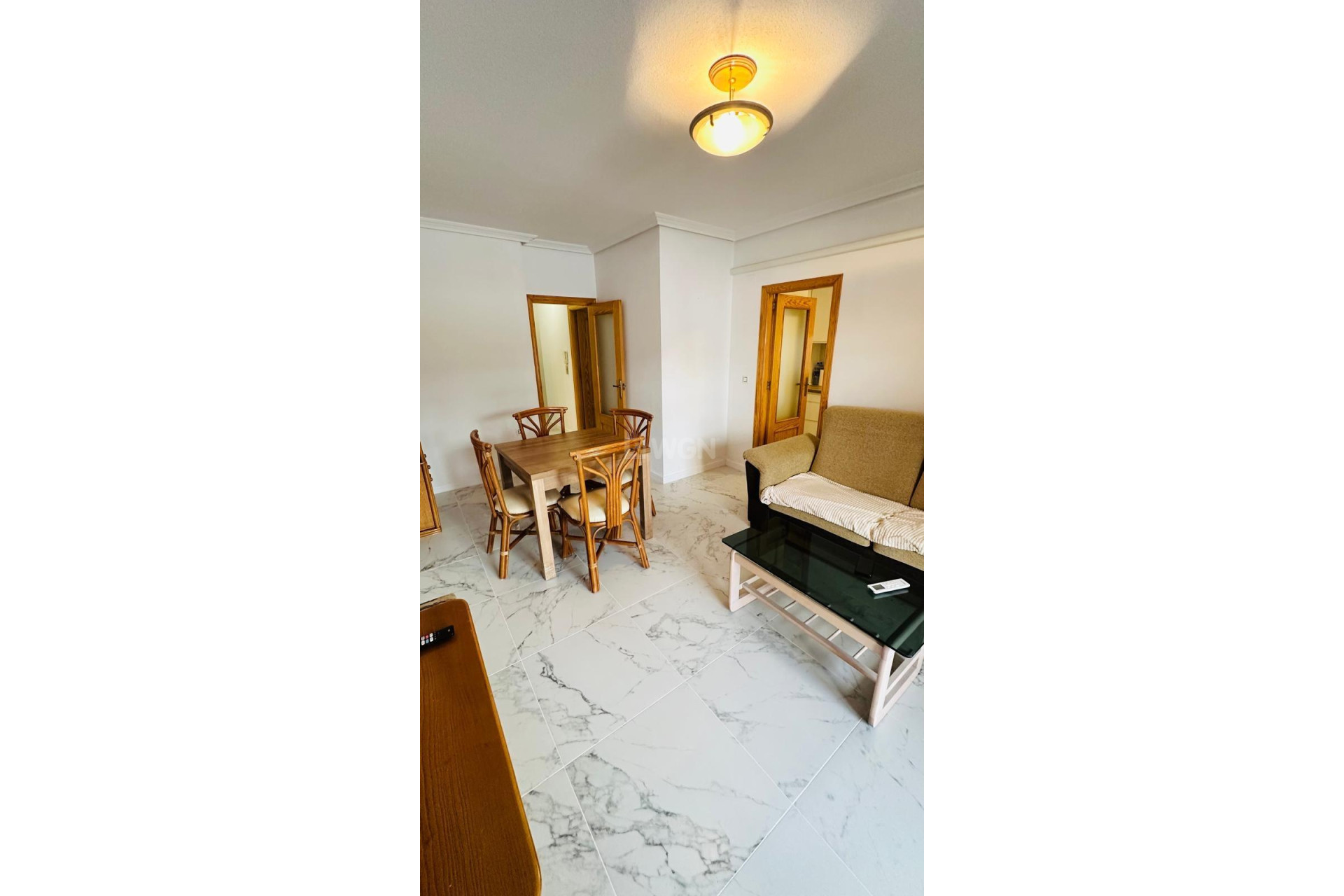 Resale - Apartment / flat - Torrevieja - Acequion