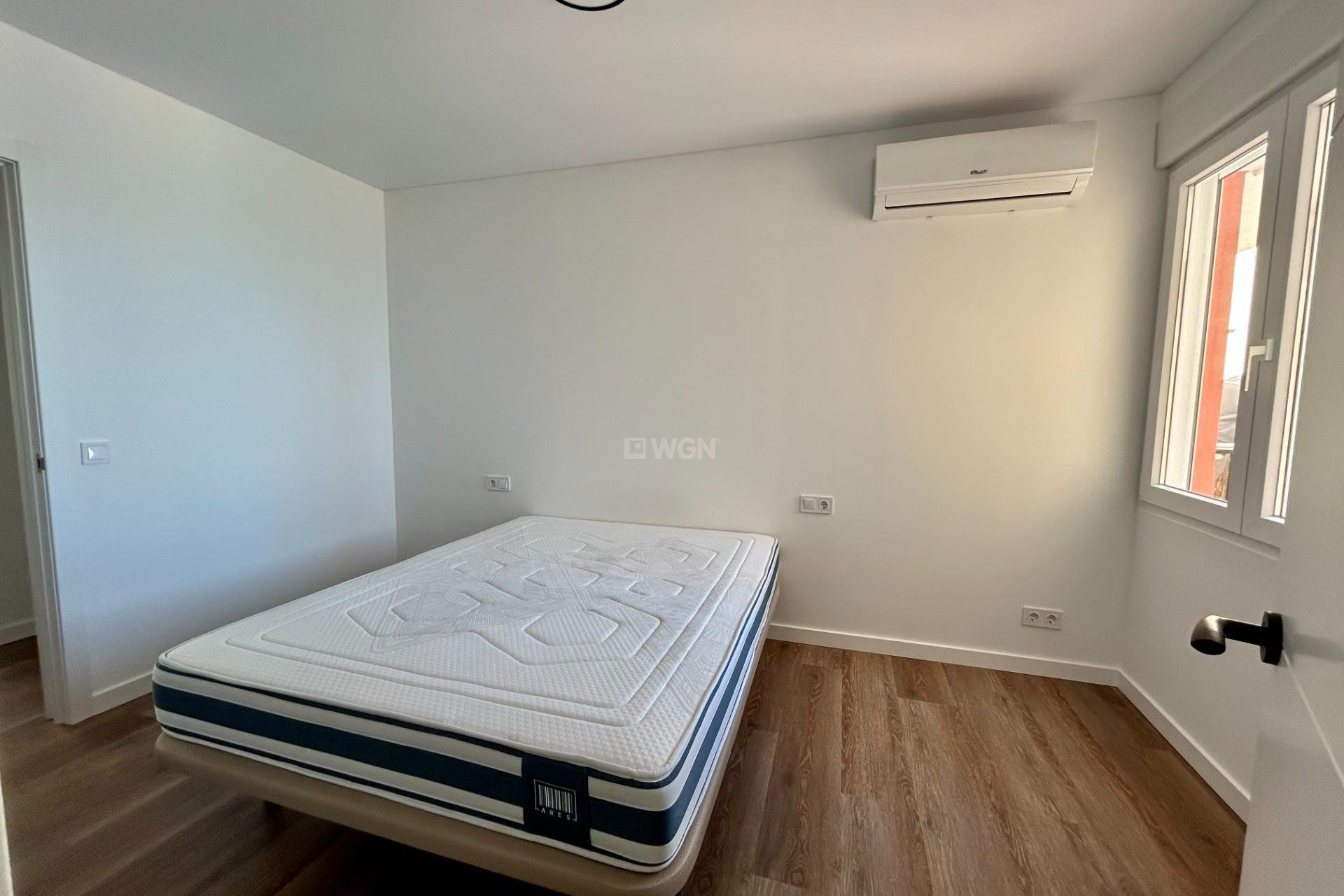 Resale - Apartment / flat - Torrevieja - Acequion