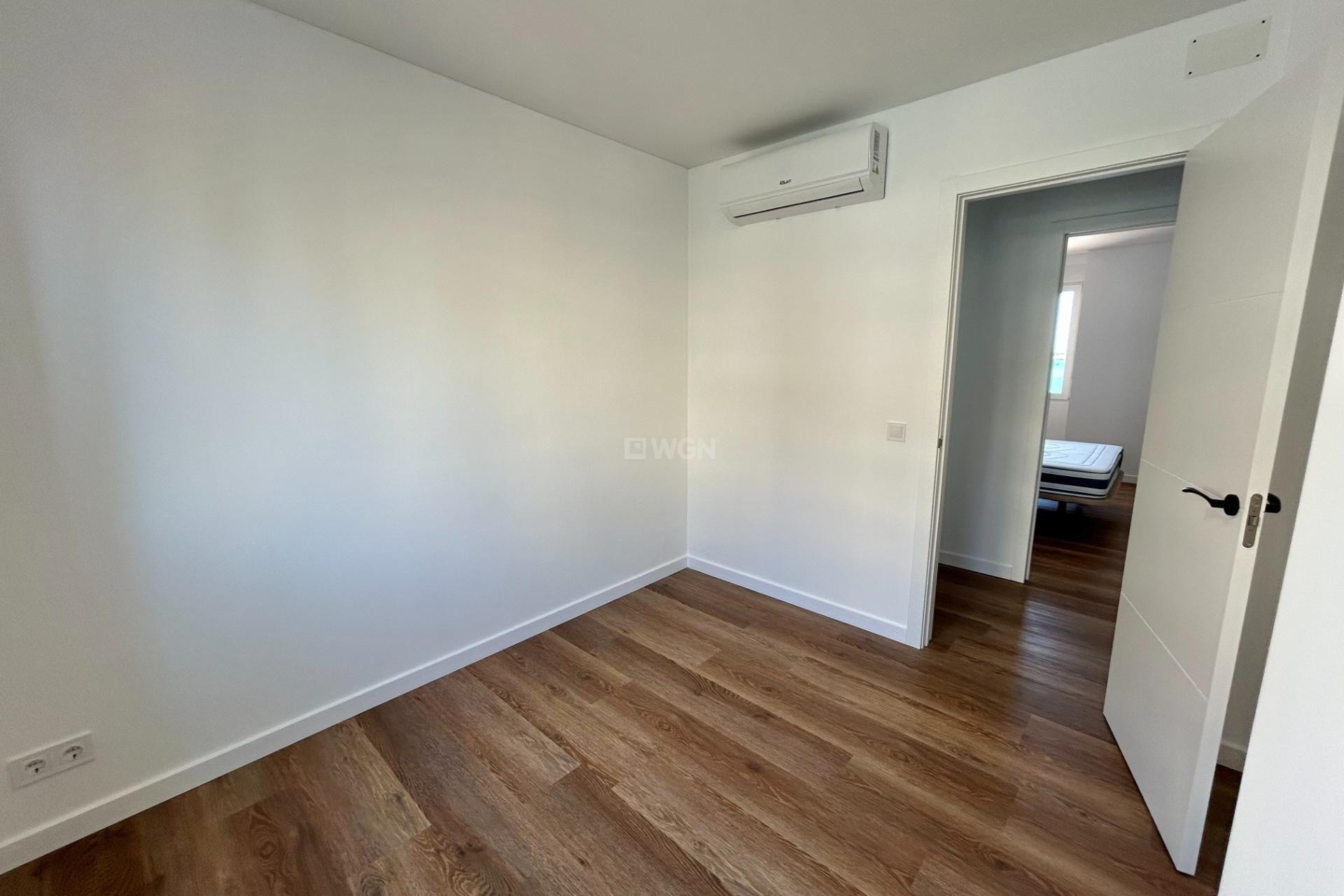 Resale - Apartment / flat - Torrevieja - Acequion
